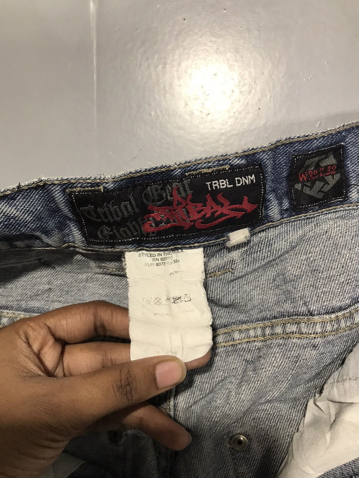 Tribal Streetwear Vintage tribal embroidered denim Size US 32 / EU 48 - 7 Thumbnail