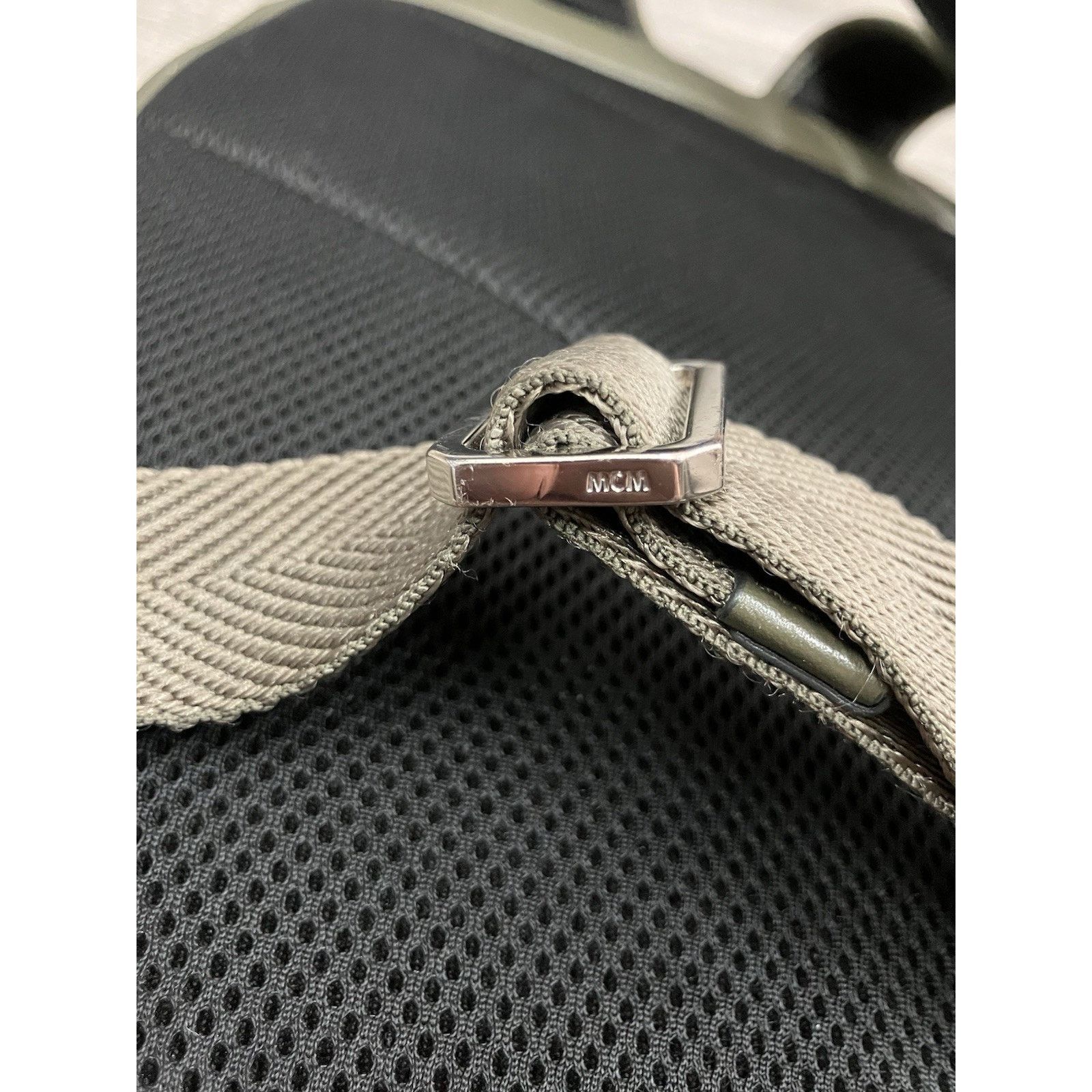 MCM MCM Visetos Backpack ' Khaki / Sea Turtle ' | GOOD CONDITION Size ONE SIZE - 21 Thumbnail