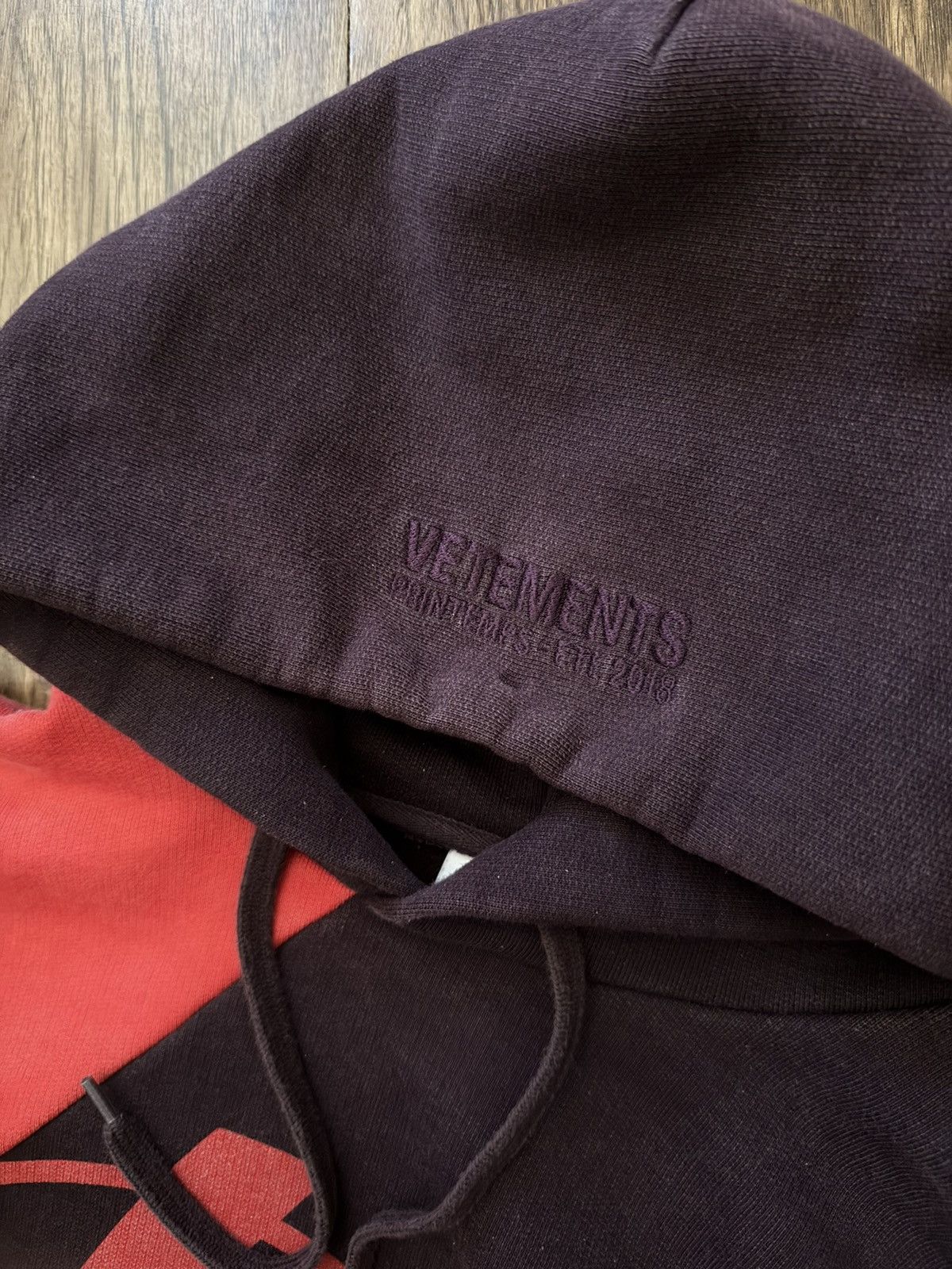 Vetements Vetements Zurich Reconstructed Hoodie Size US M / EU 48-50 / 2 - 4 Thumbnail