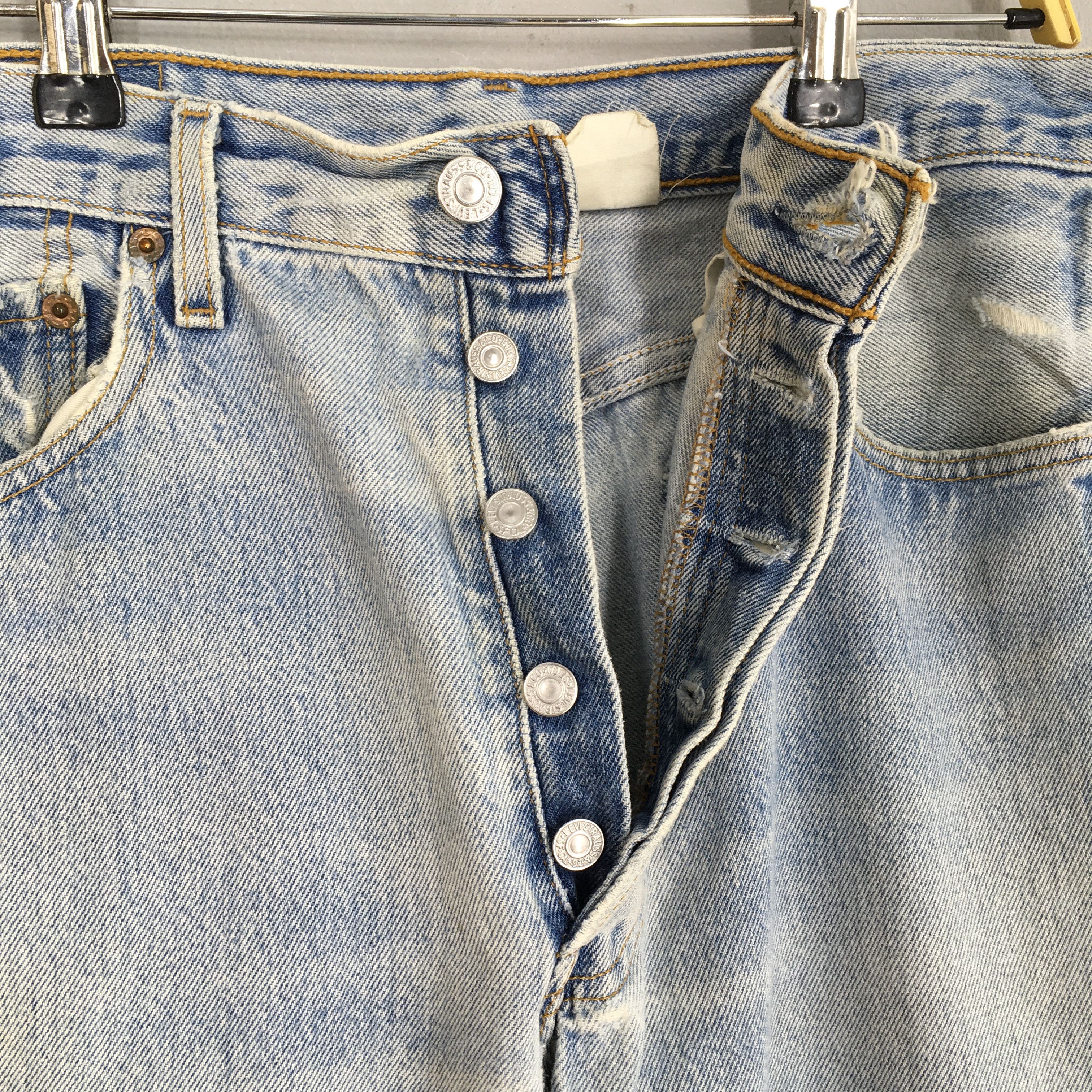 Size 31x29.5 Vintage 80s Levi's 501 Light Wash Jeans