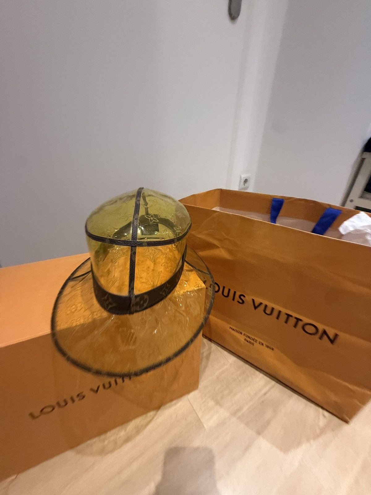 Louis Vuitton Louis Vuitton Bucket Hat Yellow Monogram (Rare Runway Piece) Size ONE SIZE - 16 Thumbnail