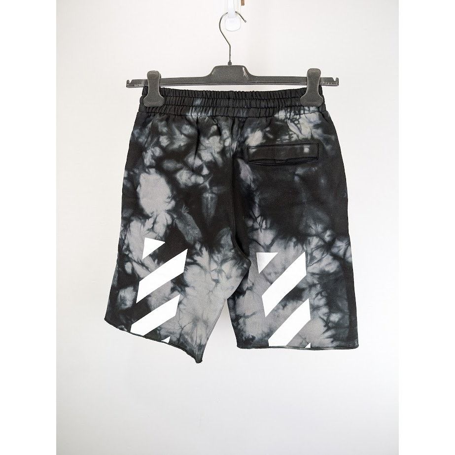 Off-White o1rshd1 Diag Tie Dye Sweatshorts in Warm Grey White Size US 30 / EU 46 - 1 Thumbnail