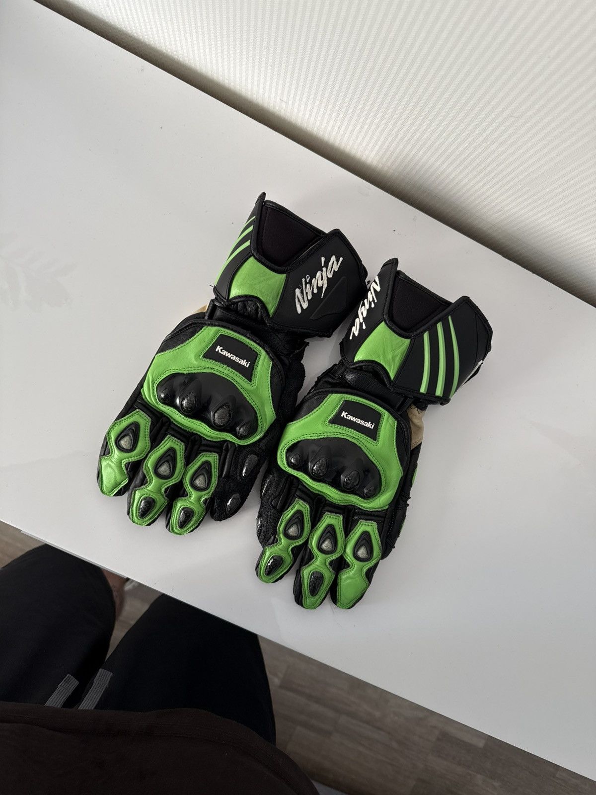 Japanese Brand Kawasaki Y2K Ninja Moto Racing Leather Hype Gloves Size ONE SIZE - 12 Thumbnail