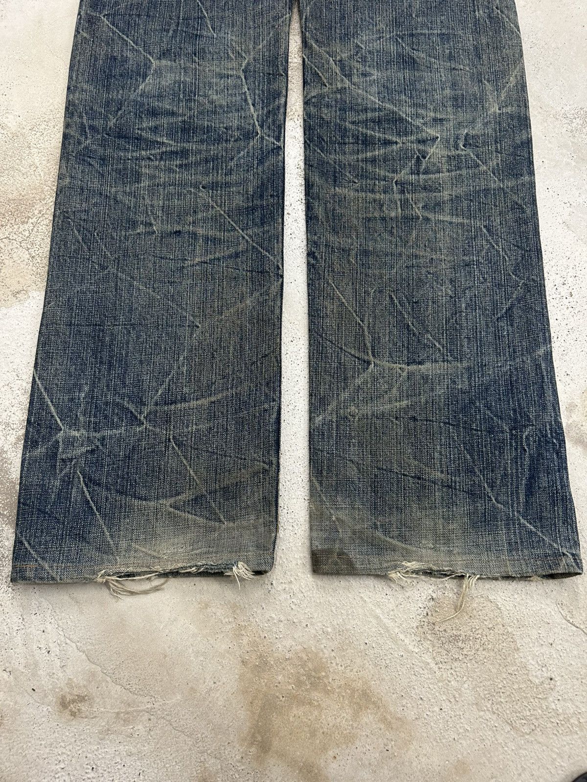 Eternal Eternal Distressed Mud Washed Jean Size US 31 - 12 Thumbnail