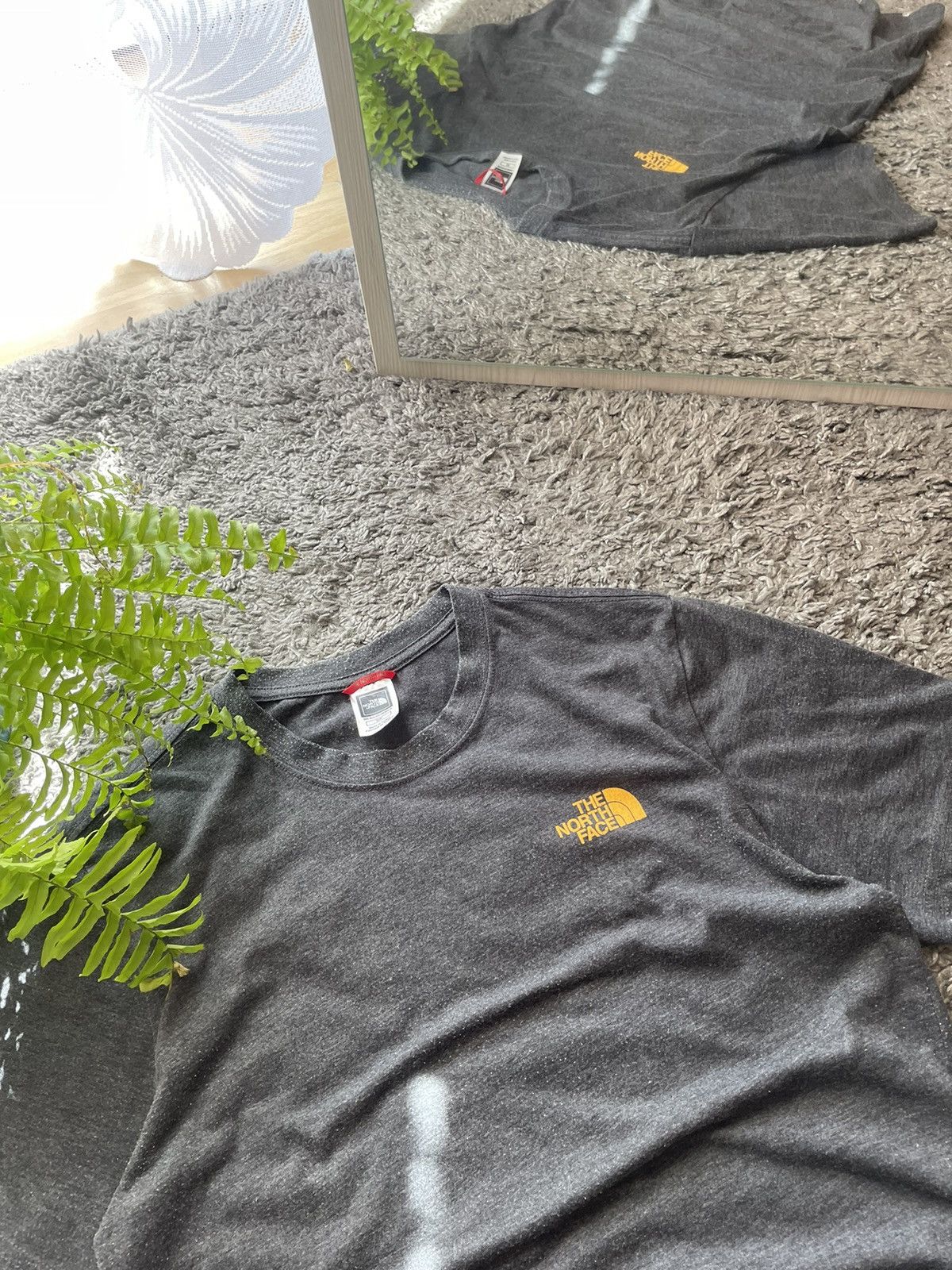 The North Face The North Face T-Shirt Streetwear Gorpcore Outdoor Big Logo Size US S / EU 44-46 / 1 - 17 Thumbnail