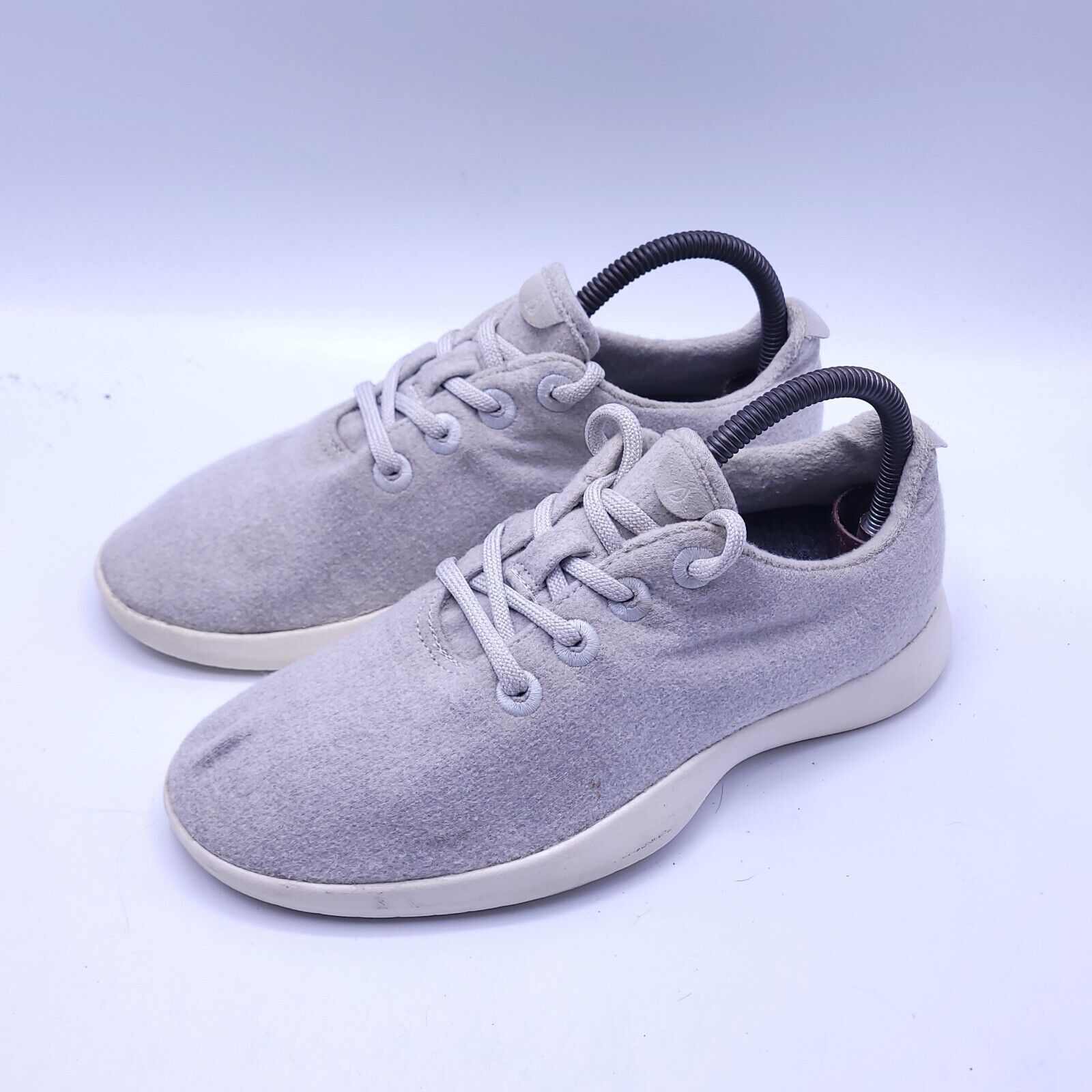 Allbirds Allbirds Wool Runner Athletic Shoe Womens Size 8 Gray White Size US 8 / IT 38 - 1 Thumbnail