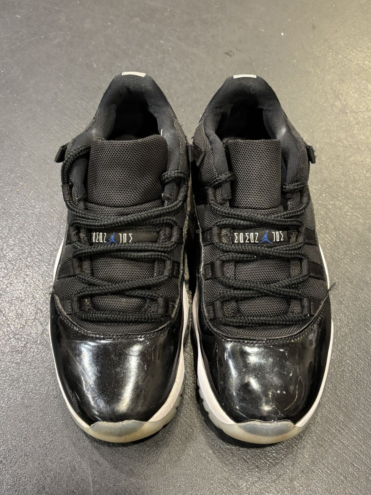 Jordan Brand Jordan 11 Retro Low ‘Space Jam’ Size US 8.5 / EU 41-42 - 6 Thumbnail