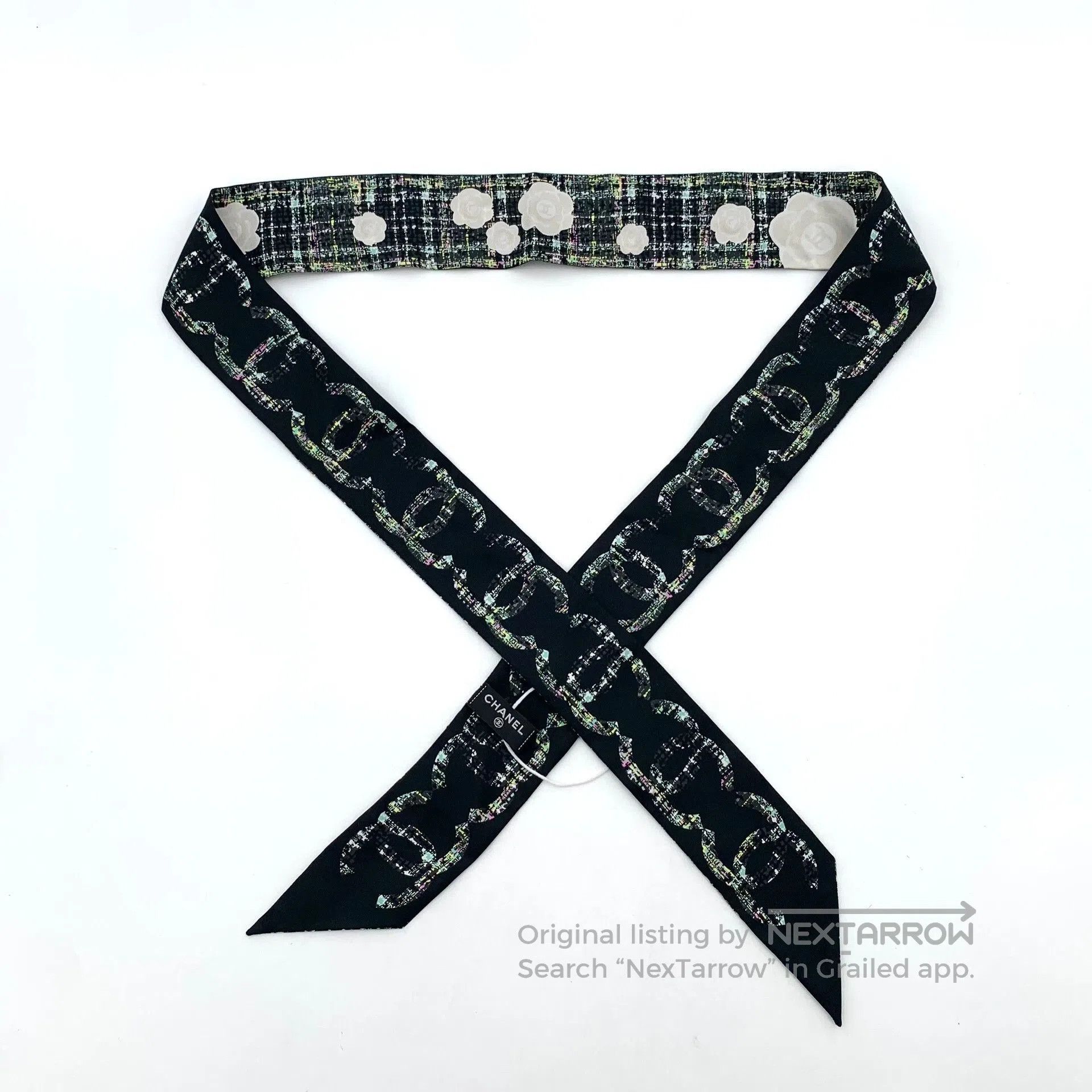 Chanel Chanel Dark Green Camellia Silk Scarf. Size ONE SIZE - 2 Thumbnail
