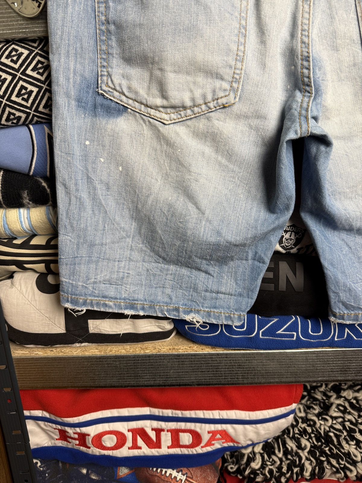 Dsquared2 Dsquared2 shorts distressed denim made in Italy y2k Size US 34 / EU 50 - 9 Thumbnail