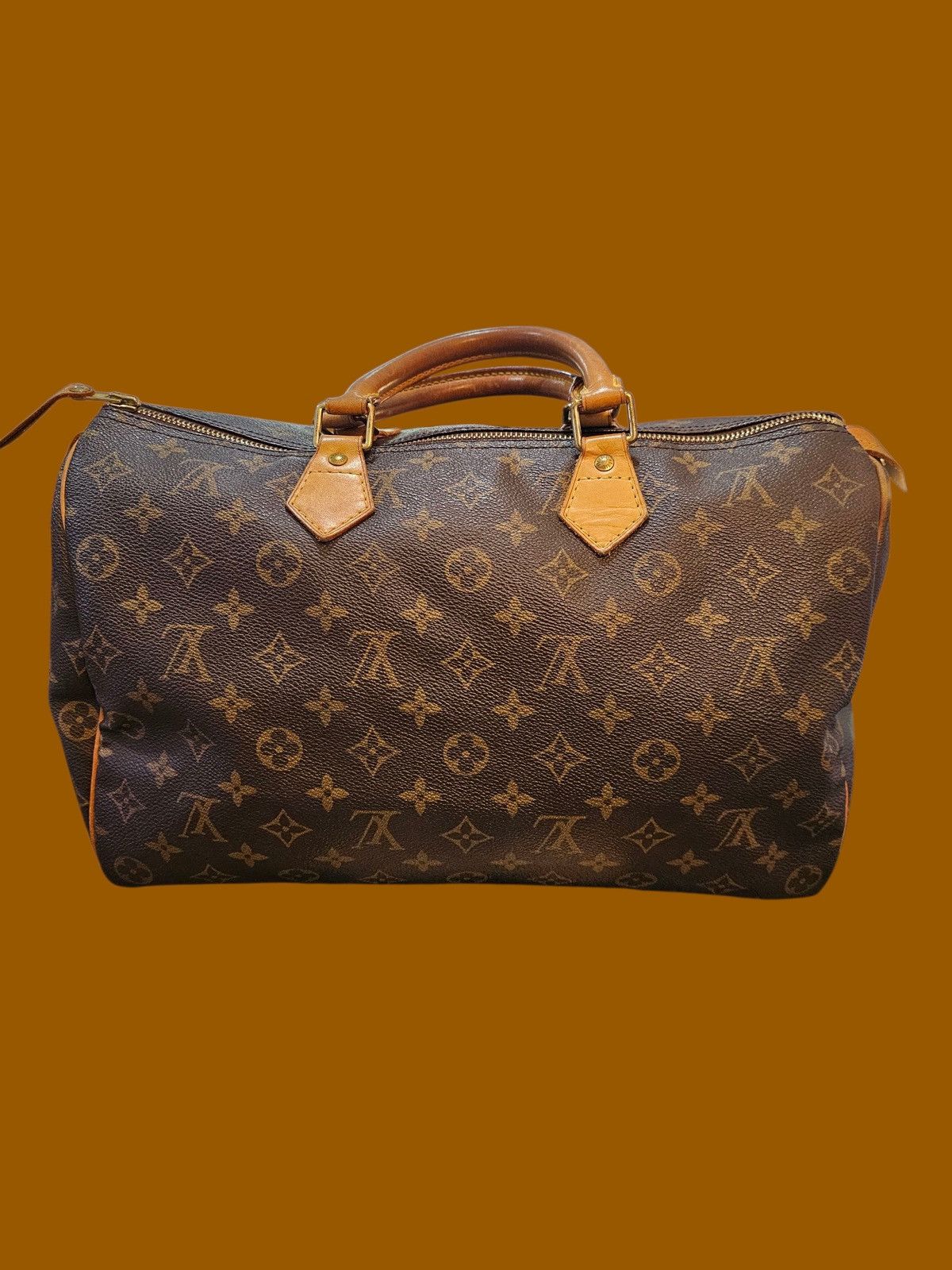 Louis Vuitton Louis Vuitton Speedy Monogram 35 Size ONE SIZE - 1 Thumbnail