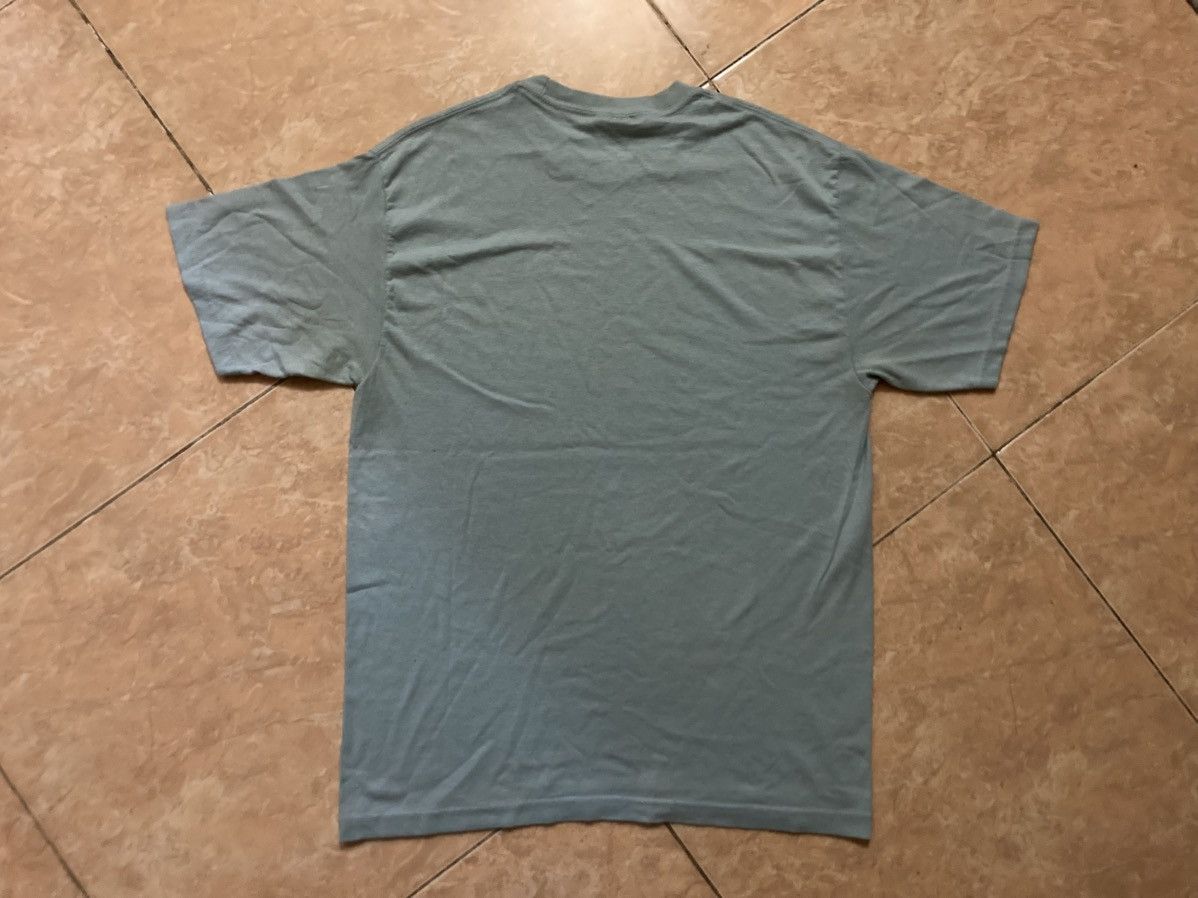 Vintage Vintage Early 00s Syd Barrett Pink Floyd Tshirt Size US M / EU 48-50 / 2 - 2 Thumbnail