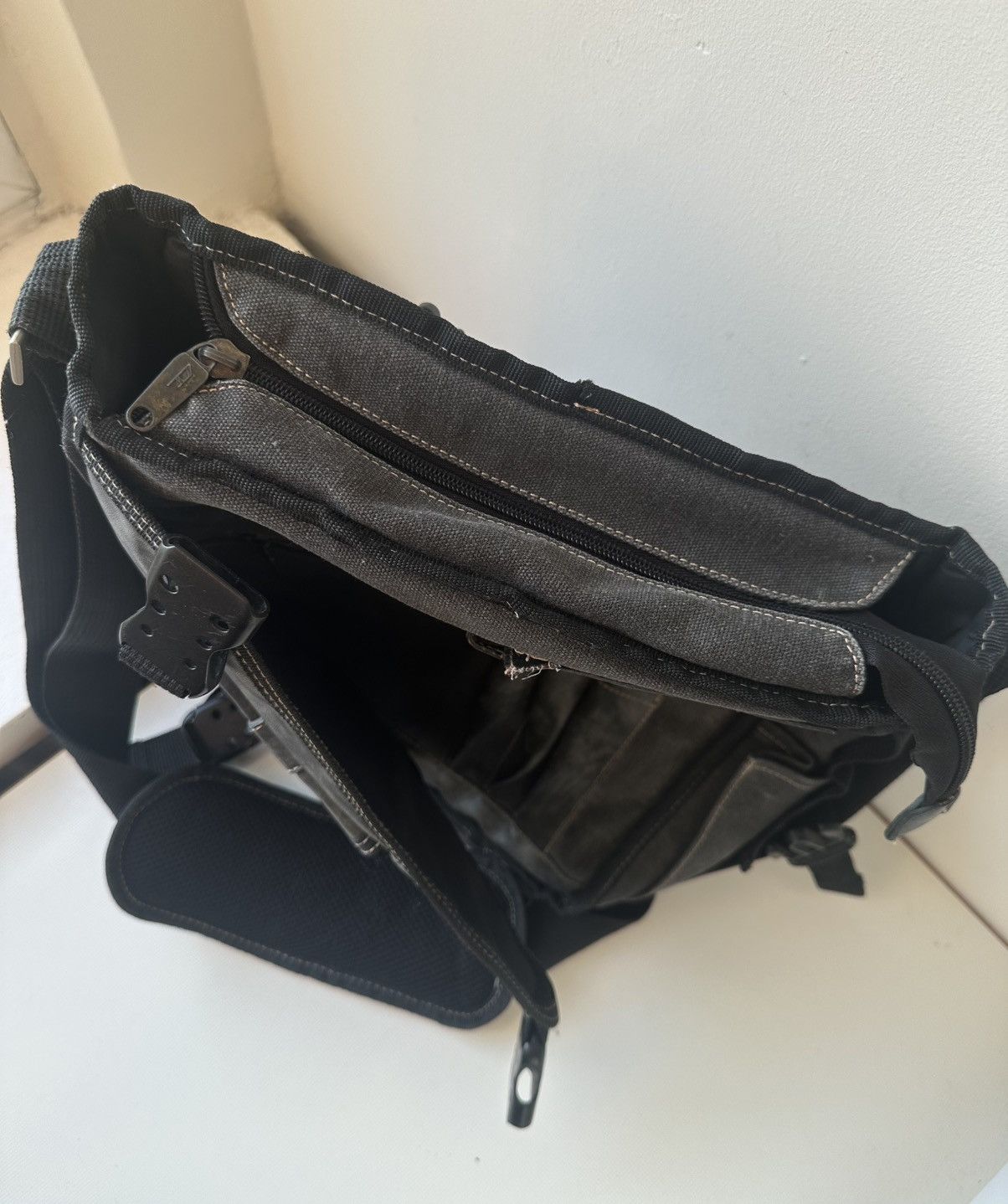 Diesel Diesel Spare Parts 90s leather crossbody bag avantgarde Size ONE SIZE - 4 Thumbnail