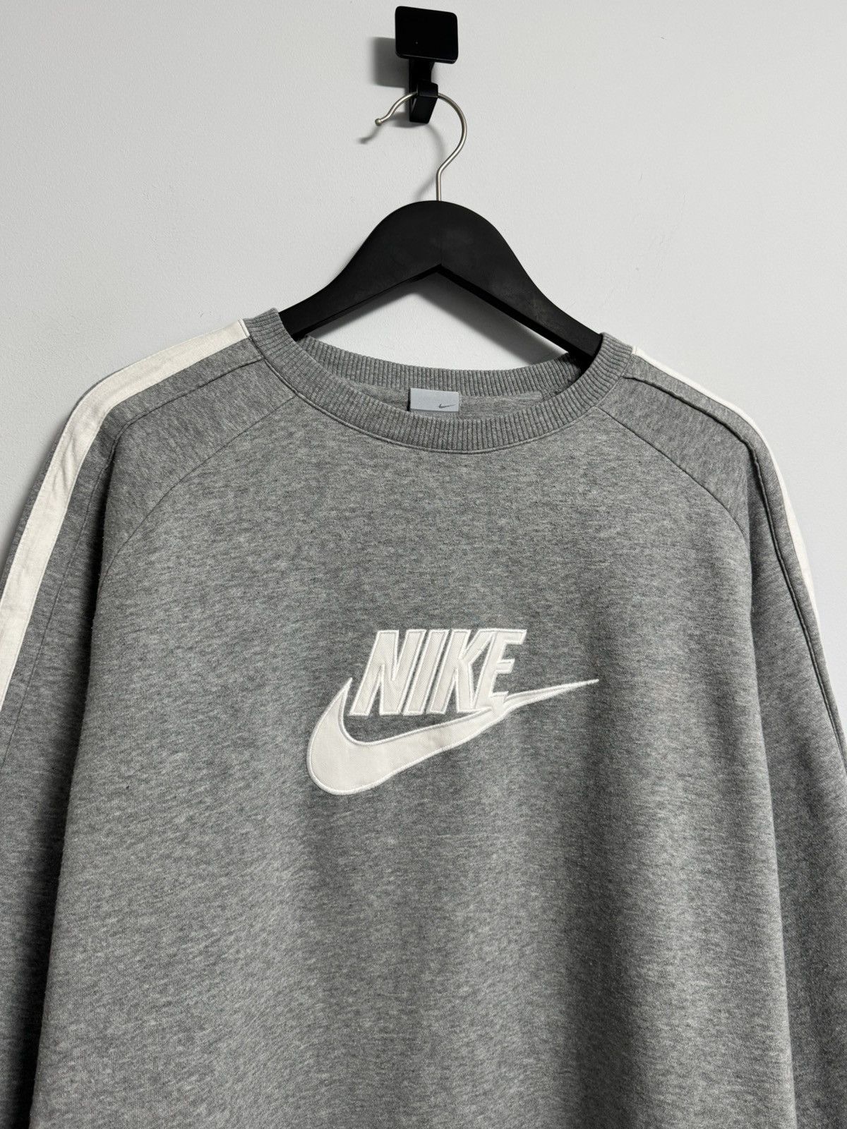 Nike Nike Vintage Y2K Style Big Logo Swoosh Size US L / EU 52-54 / 3 - 2 Thumbnail