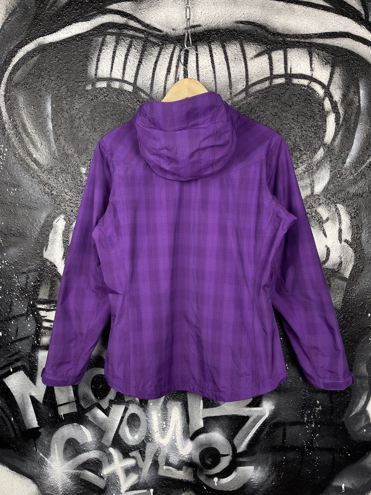 Helly Hansen Helly Hansen Tech Series Outdoor Purple Jacket WMNS Size M Size M / US 6-8 / IT 42-44 - 12 Thumbnail
