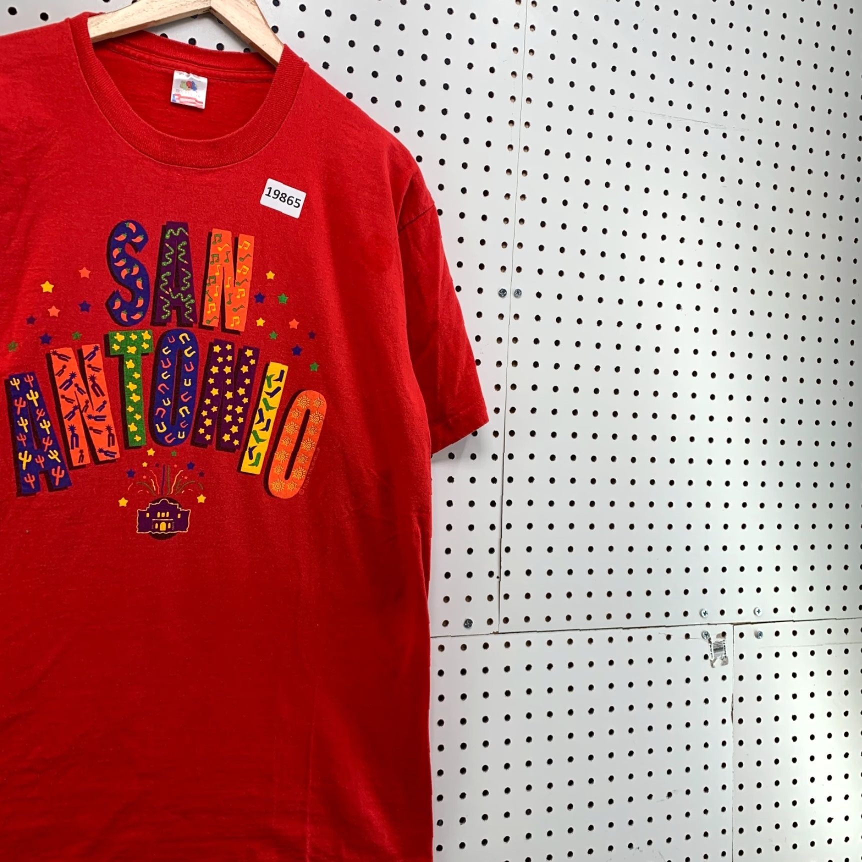 Fruit Of The Loom VINTAGE San Antonio Texas Shirt Mens XL Red 90s Single Stitch Made USA Fruit of the Loom T-Shirt Cowboys Size US XL / EU 56 / 4 - 4 Thumbnail