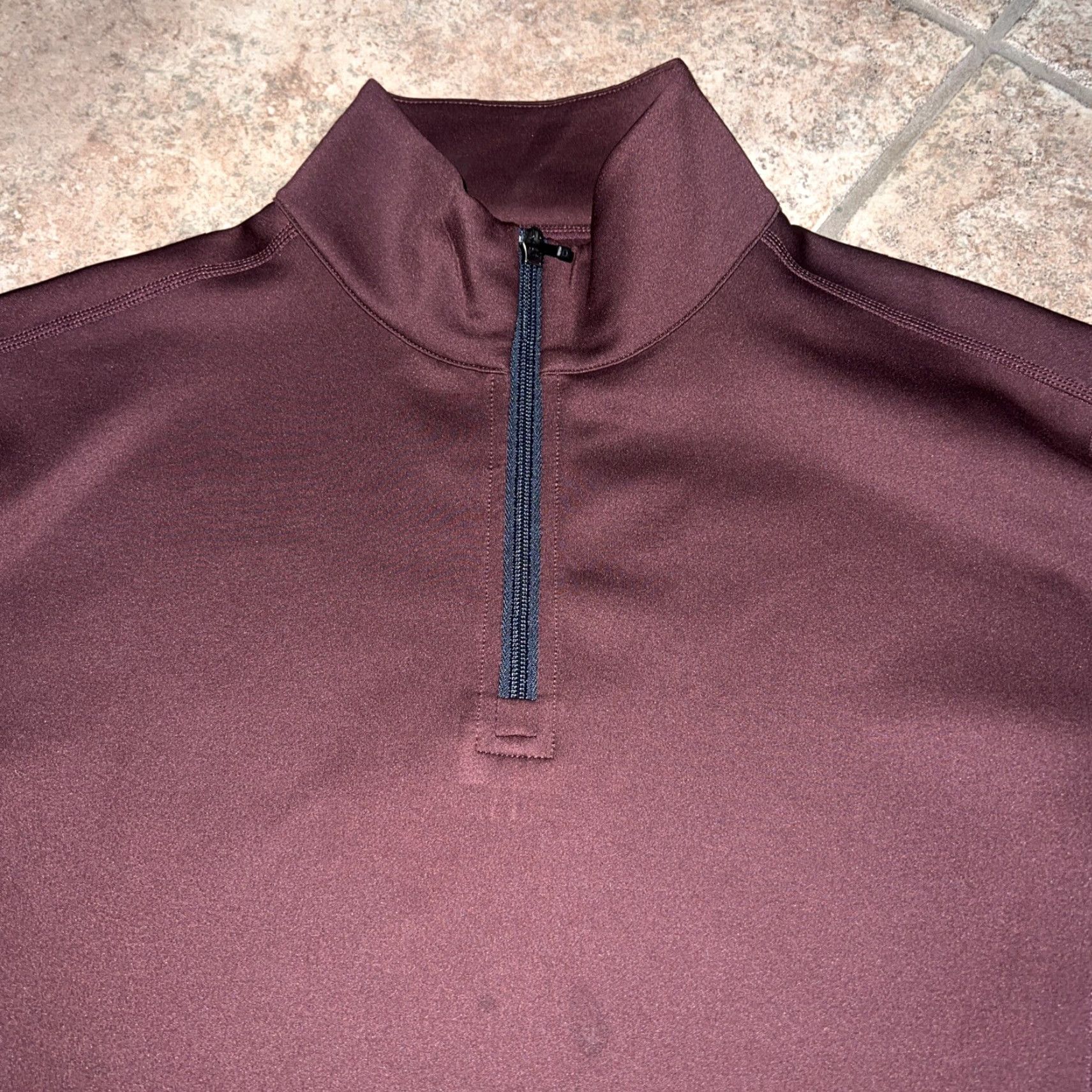 UNTUCKit UNTUCKit Red Half Zip Pullover Mens M Sweater Zip Red Mens M Pullover Untuckit Size US M / EU 48-50 / 2 - 2 Thumbnail