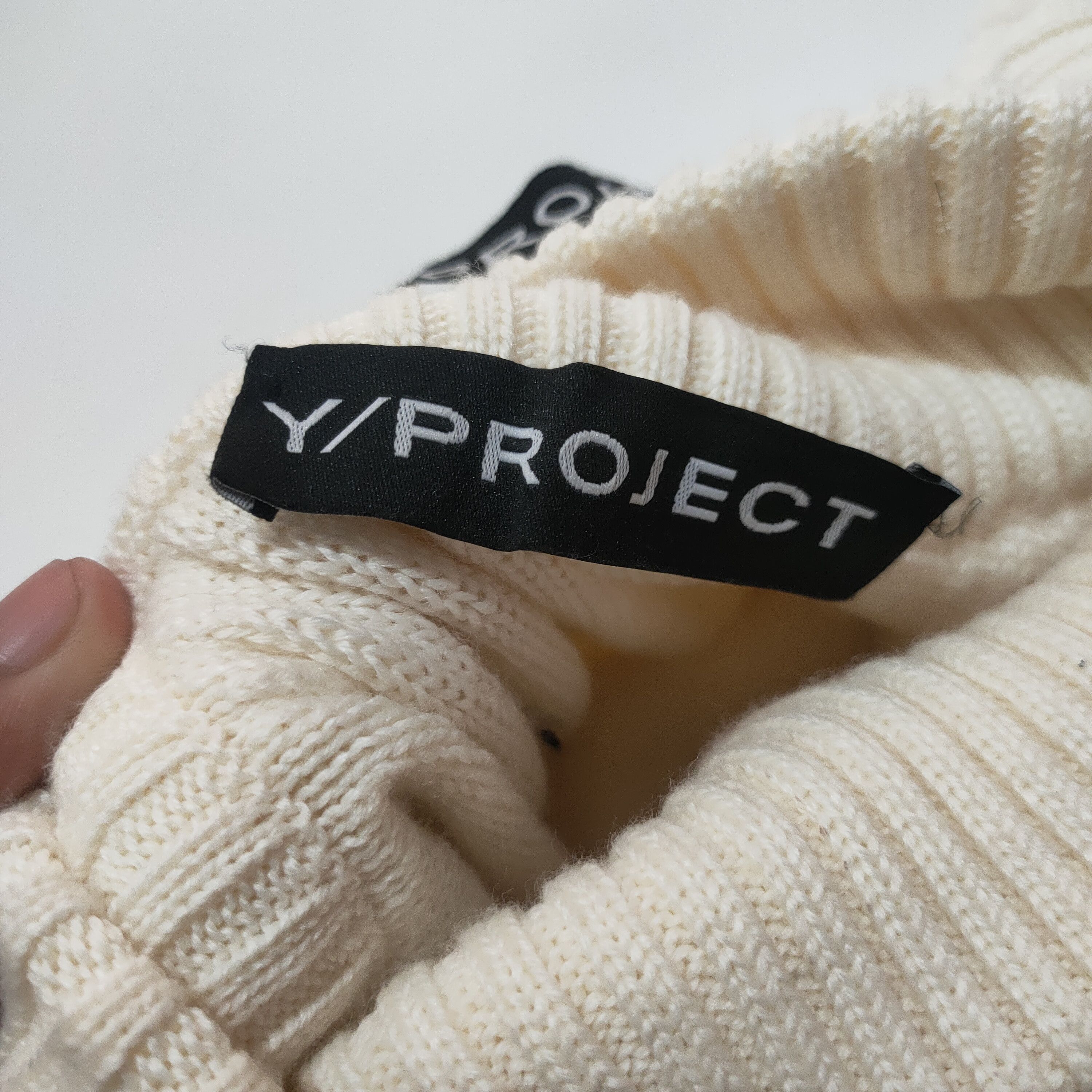 Y/Project NEW Y/PROJECT Oversized Wool Blend Sweater in Cream Size US M / EU 48-50 / 2 - 14 Thumbnail