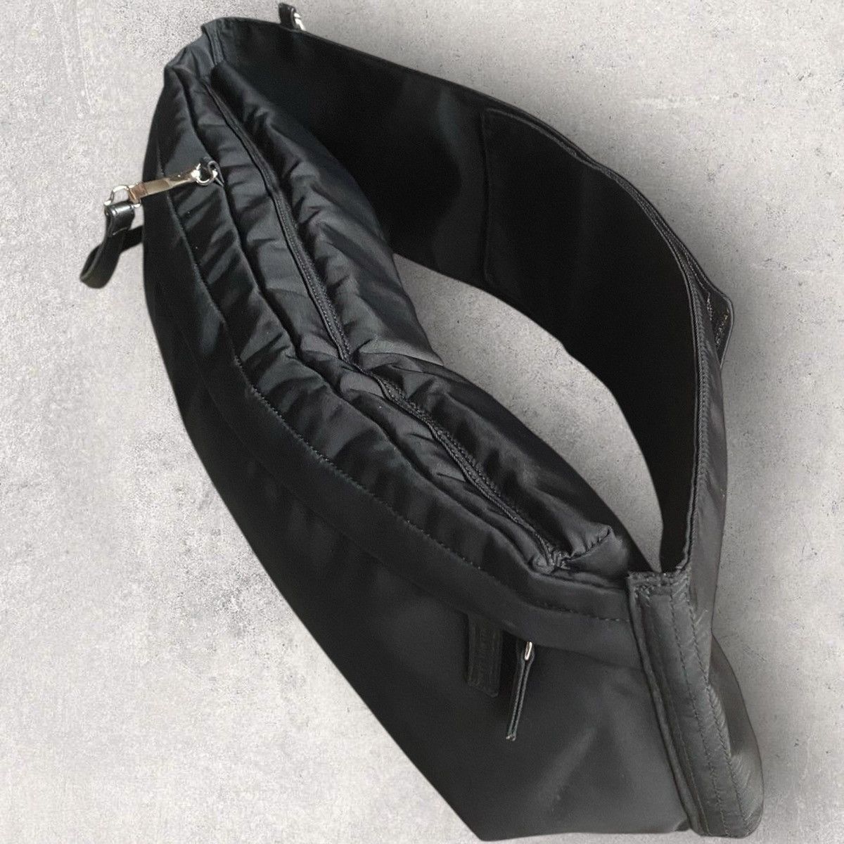 Helmut Lang SS99 Archive Astro Waist Bag Size ONE SIZE - 6 Thumbnail
