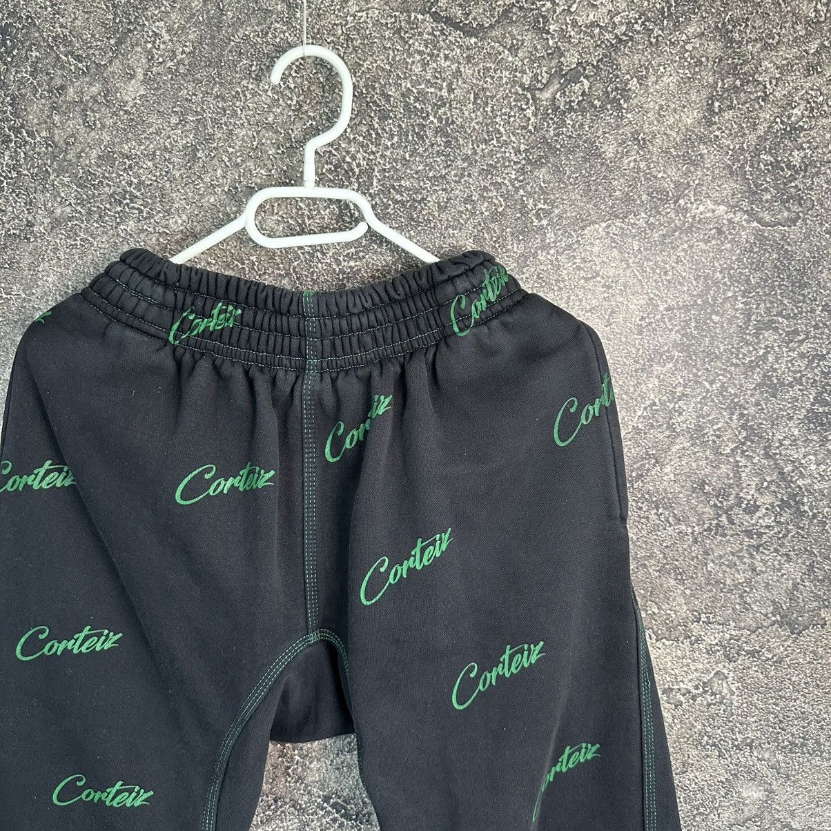 Corteiz Vintage Corteiz Monogram Sweatpants Size US 30 / EU 46 - 6 Thumbnail