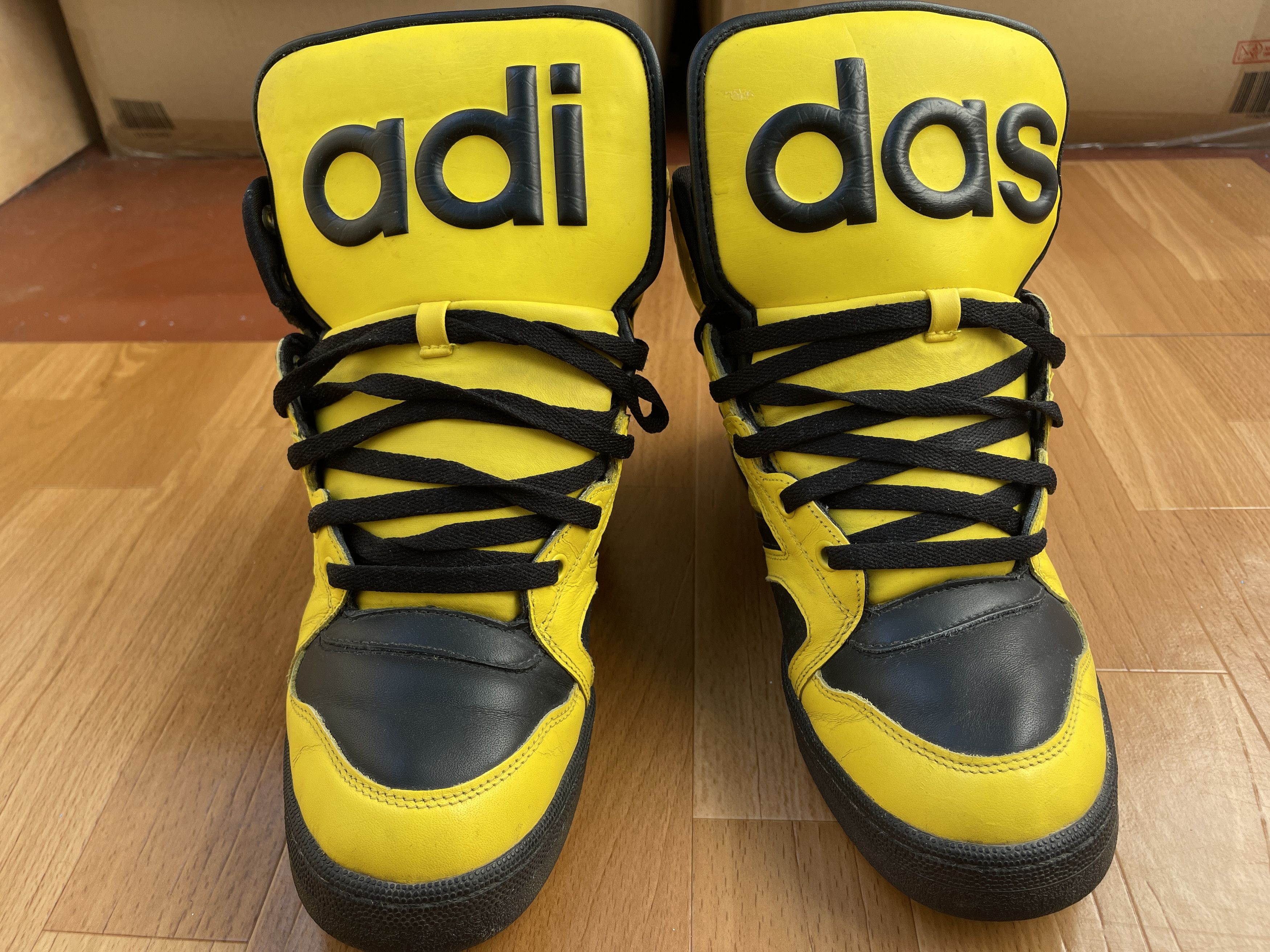 Adidas × Jeremy Scott Adidas sneakers Jeremy Scott Instinct Top shoes ObyO V24530 Size US 10 / EU 43 - 23 Thumbnail