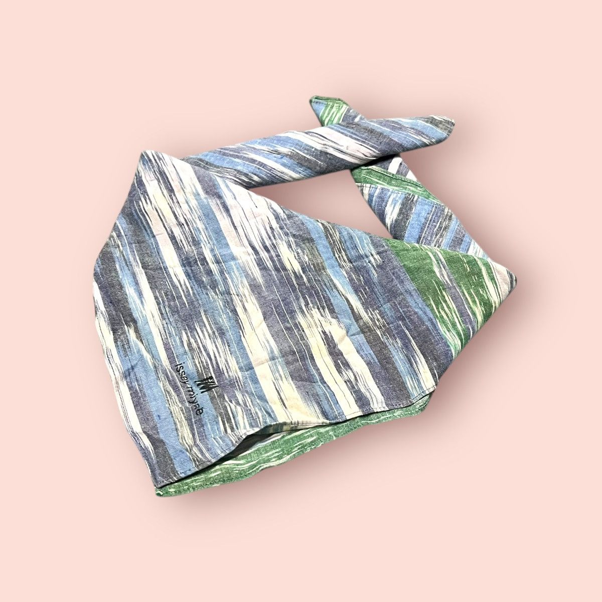 Designer × Issey Miyake × Japanese Brand RARE DESIGN VINTAGE ISSEY MIYAKE HANDKERCHIEF JAPAN Size ONE SIZE - 10 Thumbnail