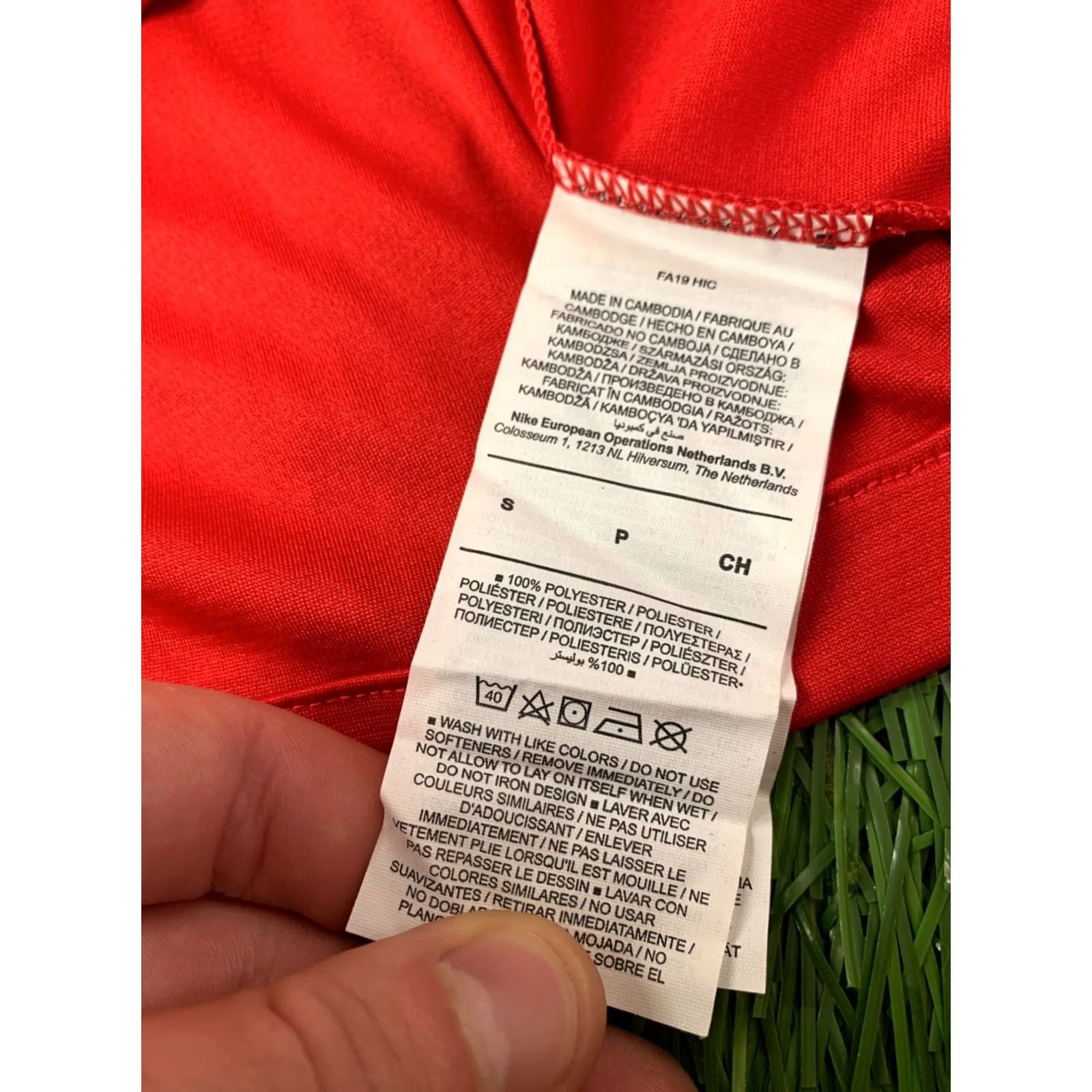 Nike NIKE Dri-FIT Park Original 2019 Men Football Long Sleeve Shirt Jersey Tee Size S Red Shirt Mens Size US S / EU 44-46 / 1 - 6 Thumbnail