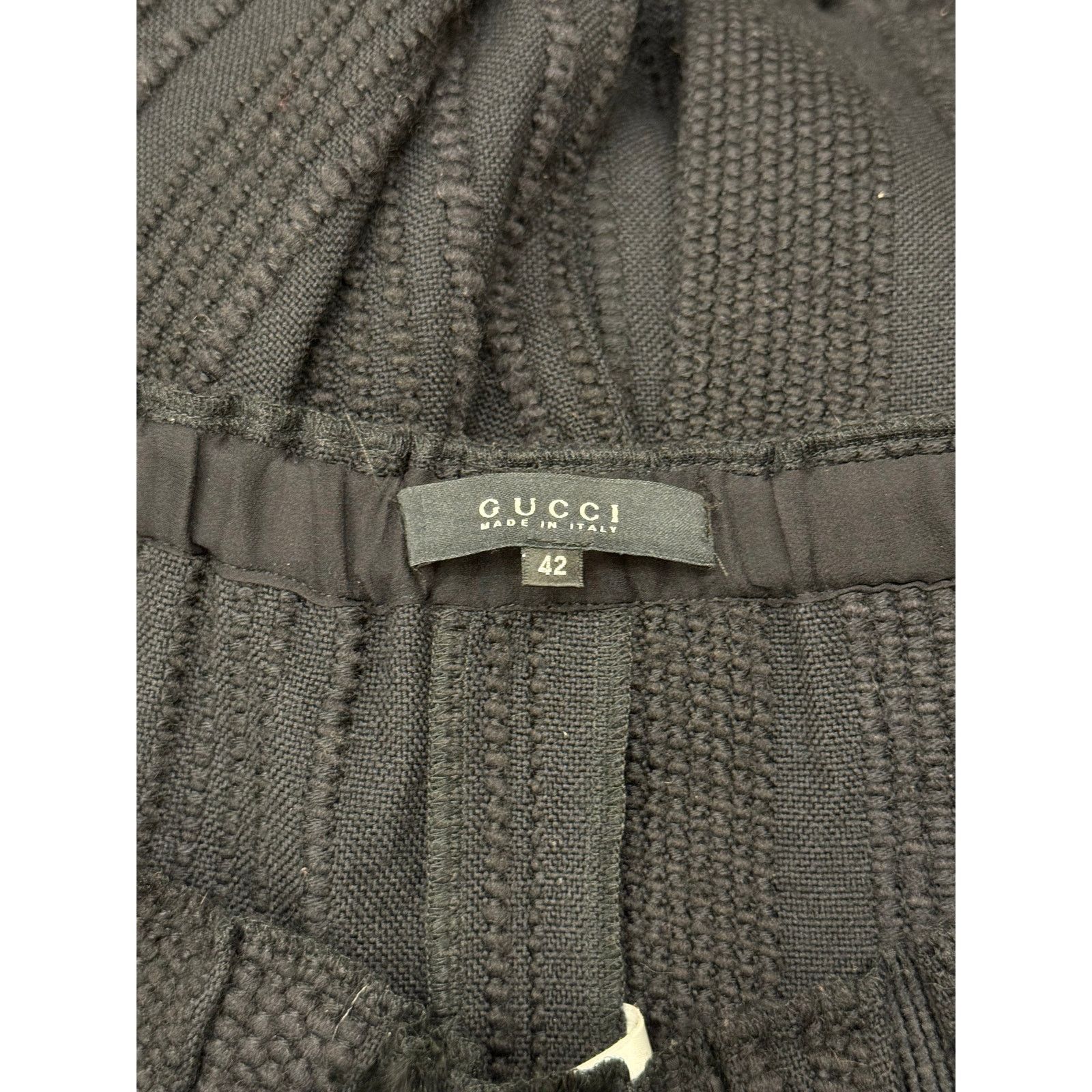 Gucci A/W2002 Gucci by Tom Ford runway fur skirt Size 29" - 8 Thumbnail