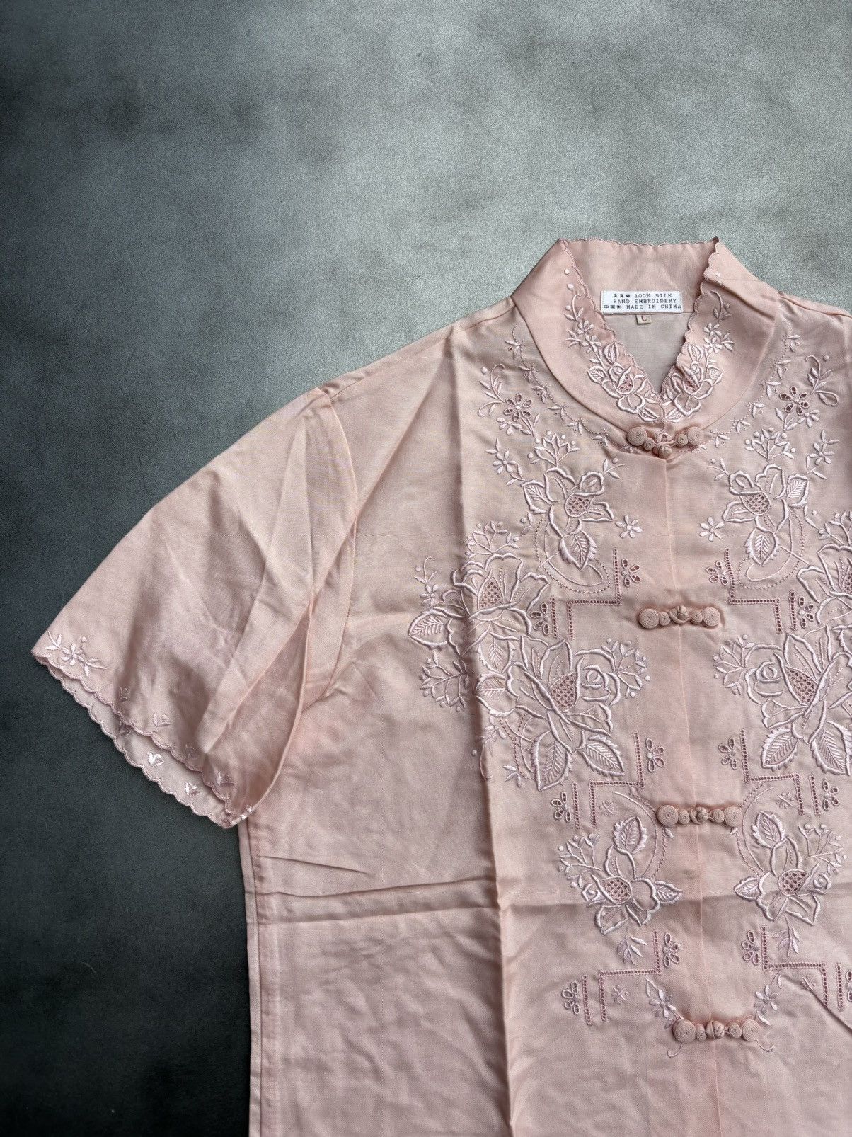 Vintage Vintage Hand Embroidered Silk Short Sleeve Chinese Mandarin Size M / US 6-8 / IT 42-44 - 3 Thumbnail