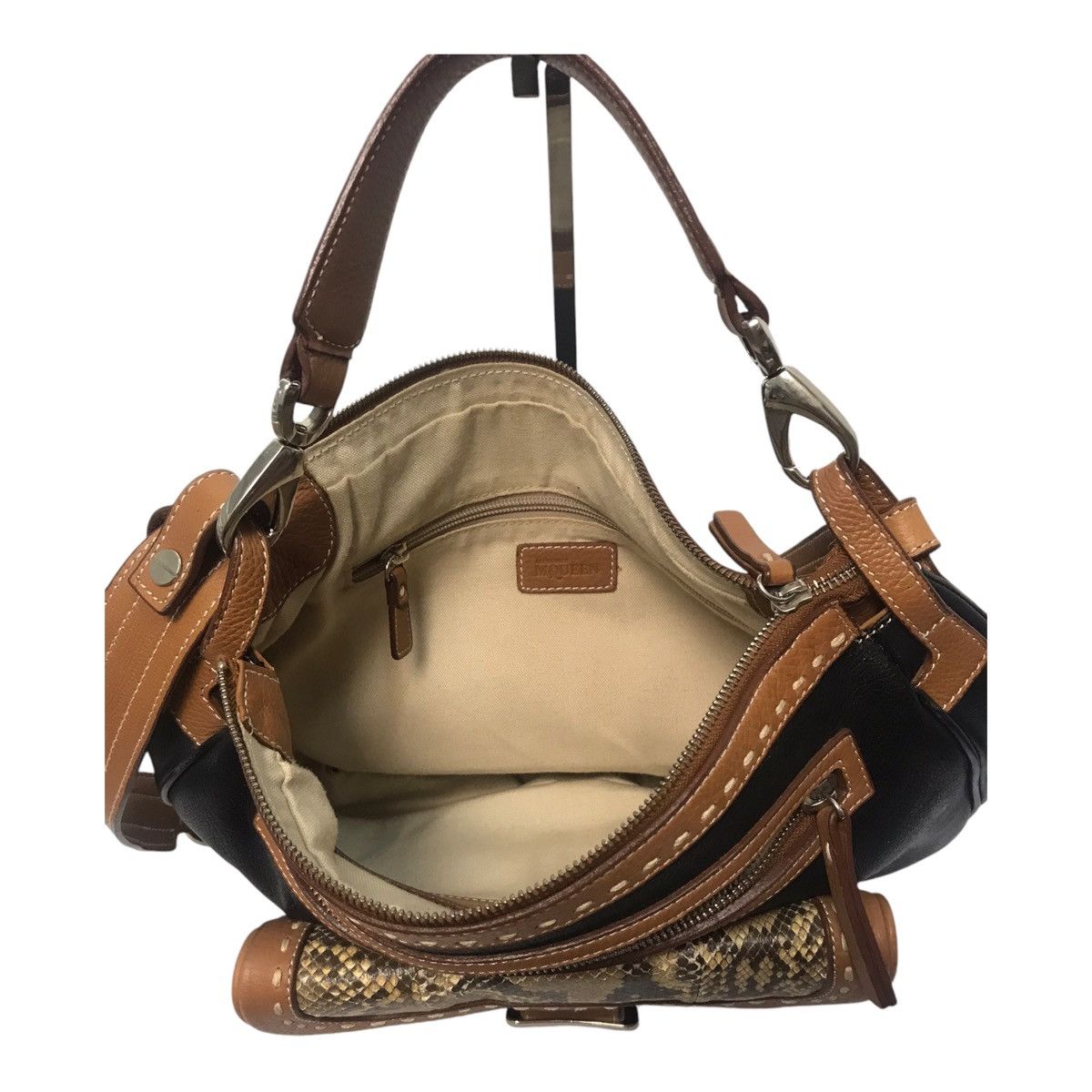 Alexander McQueen Alexander Mcqueen Pocket Snake Skin Leather Tote/Sling Bag Size ONE SIZE - 12 Thumbnail