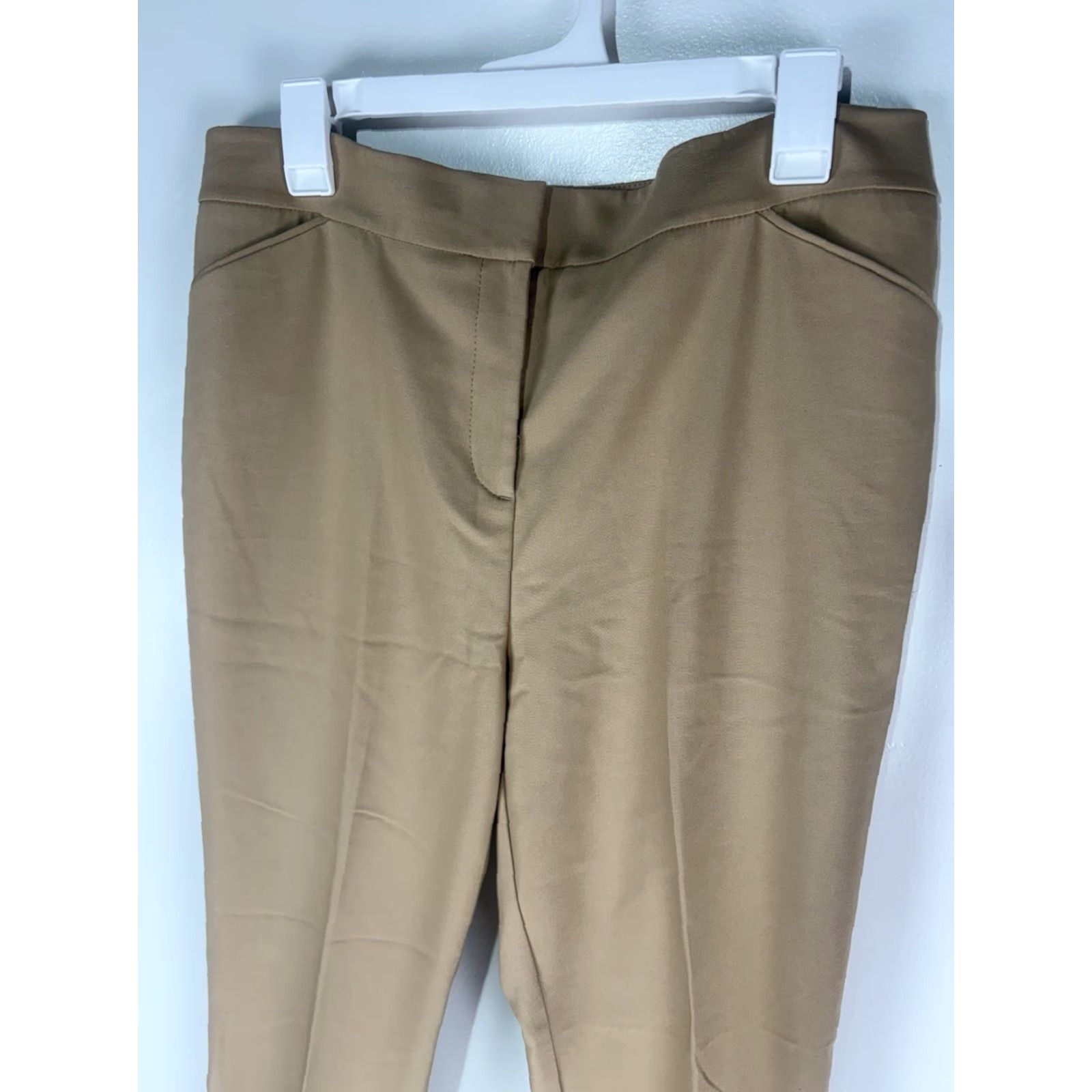 Vintage Chico's Dress Pants Women Size 10 Tan Slimming Stretch Pockets Easy Care Machine Washable Womens Size 32" / US 10 / IT 46 - 2 Thumbnail