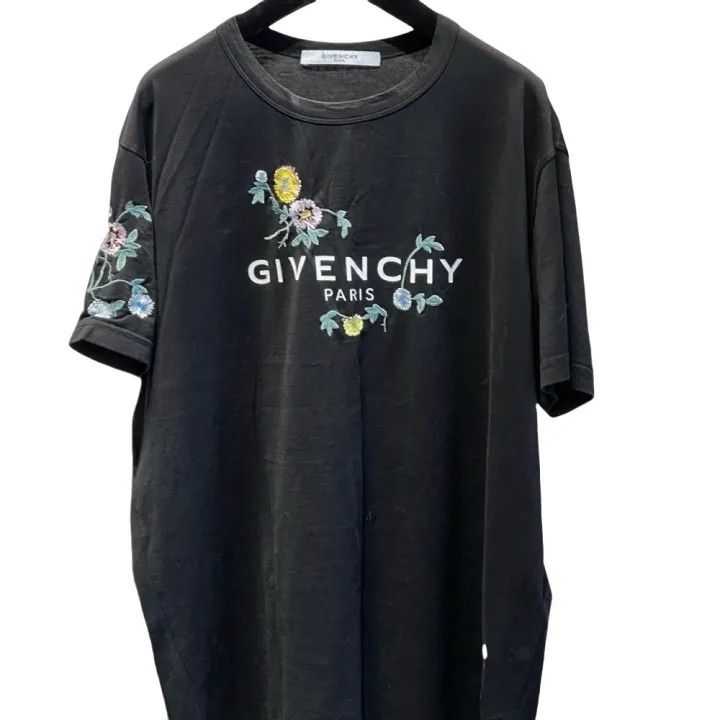 Givenchy Givenchy Black Floral Embroidered Short Sleeve T-Shirt Size M / US 6-8 / IT 42-44 - 1 Thumbnail