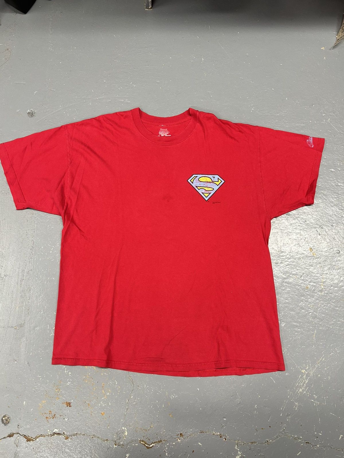 DC Comics × Vintage Crazy Vintage Y2K Essential Red Superman Logo Tee Shirt Size US XL / EU 56 / 4 - 1 Thumbnail