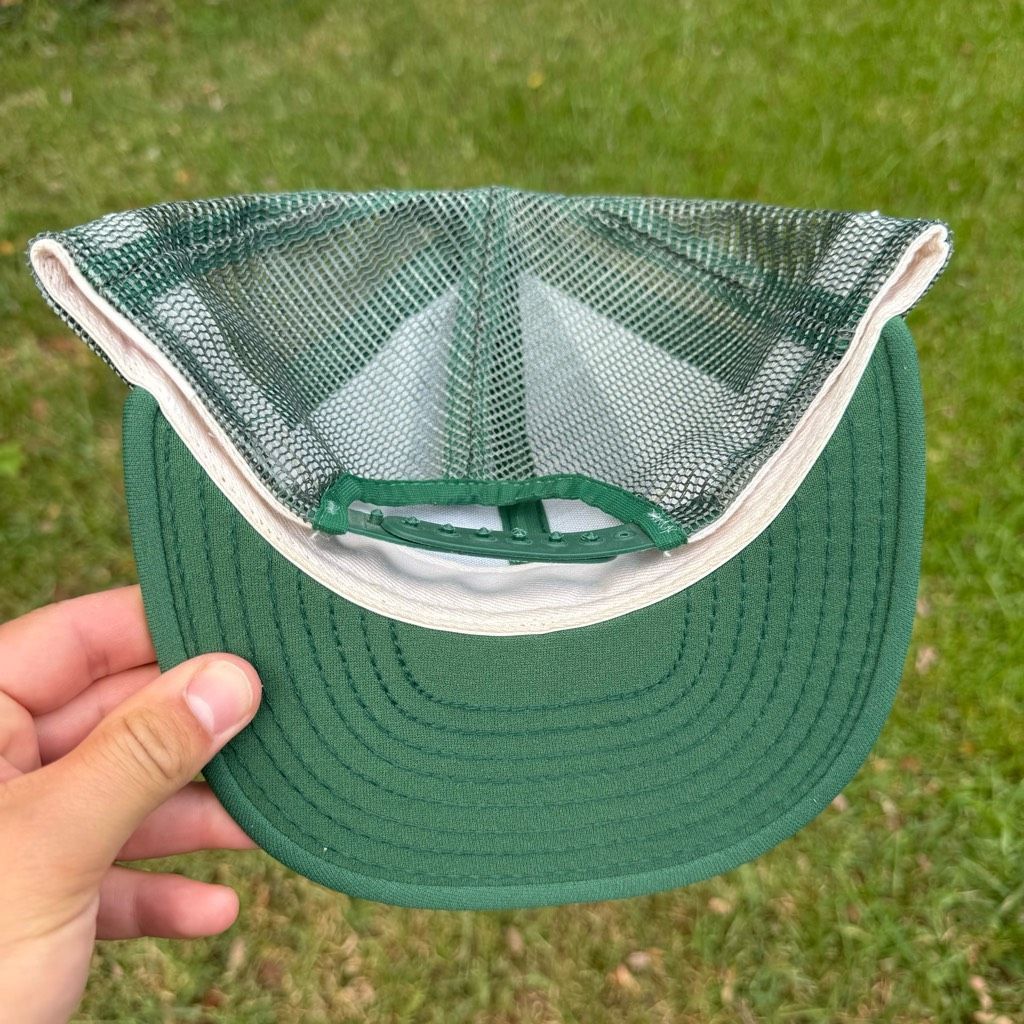 Starter Vintage Miami Hurricanes AJD Lucky Stripes Mesh Trucker Snap Size ONE SIZE - 3 Thumbnail