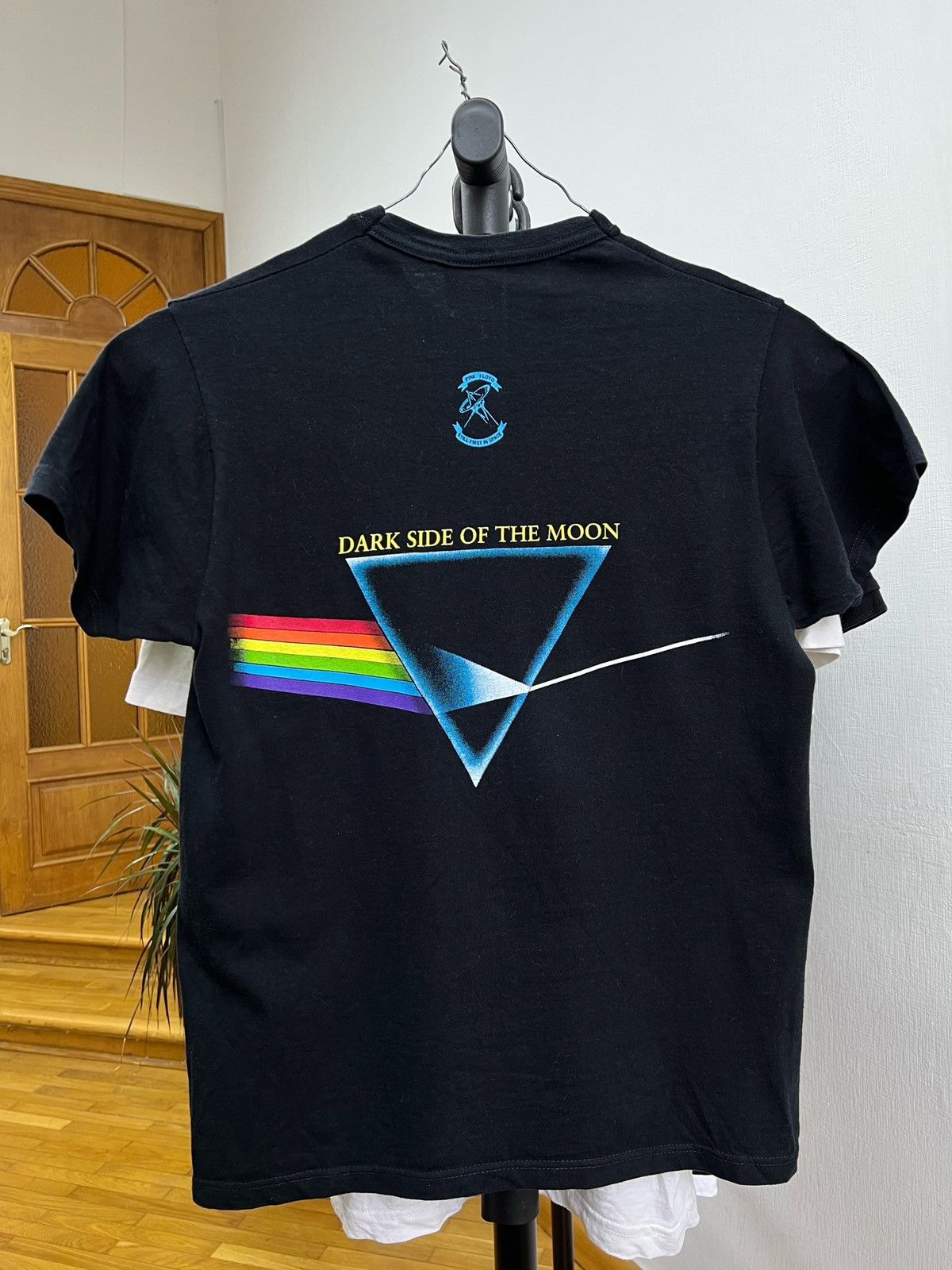 Band Tees × Pink Floyd × Vintage Pink Floyd Vintage 90s Tour Band Rock Tee Size US S / EU 44-46 / 1 - 4 Thumbnail
