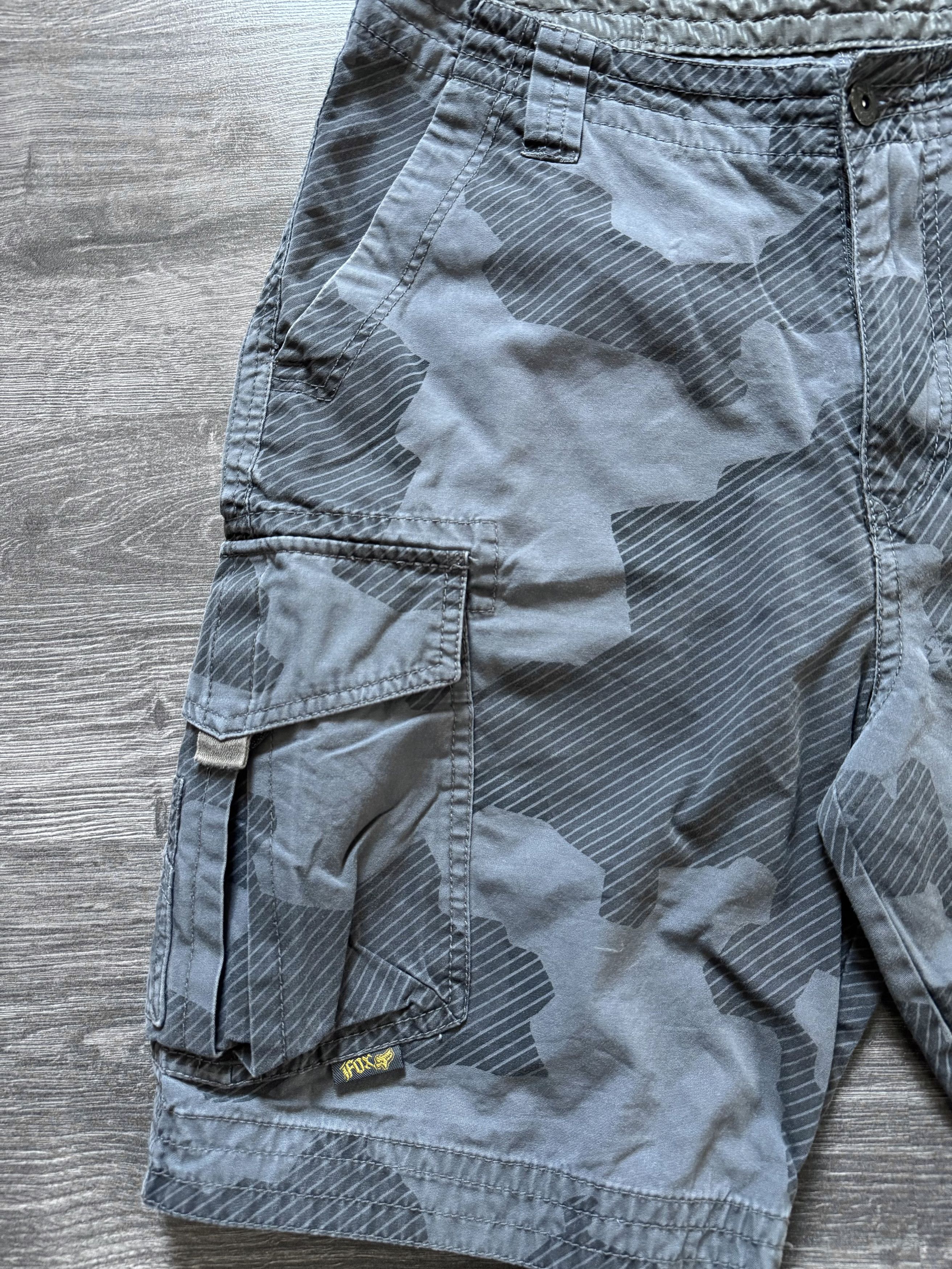Fox Racing × Vintage Crazy Baggy Fox Racing Camo Cargo Shorts Y2K Motocross Size US 34 / EU 50 - 5 Thumbnail