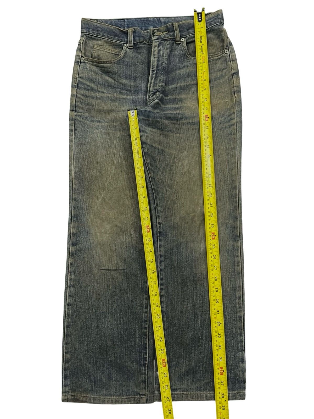 Japanese Brand Vintage Japanese Brand | Faded Mud Wash Distressed Jeans Size US 31 - 13 Thumbnail