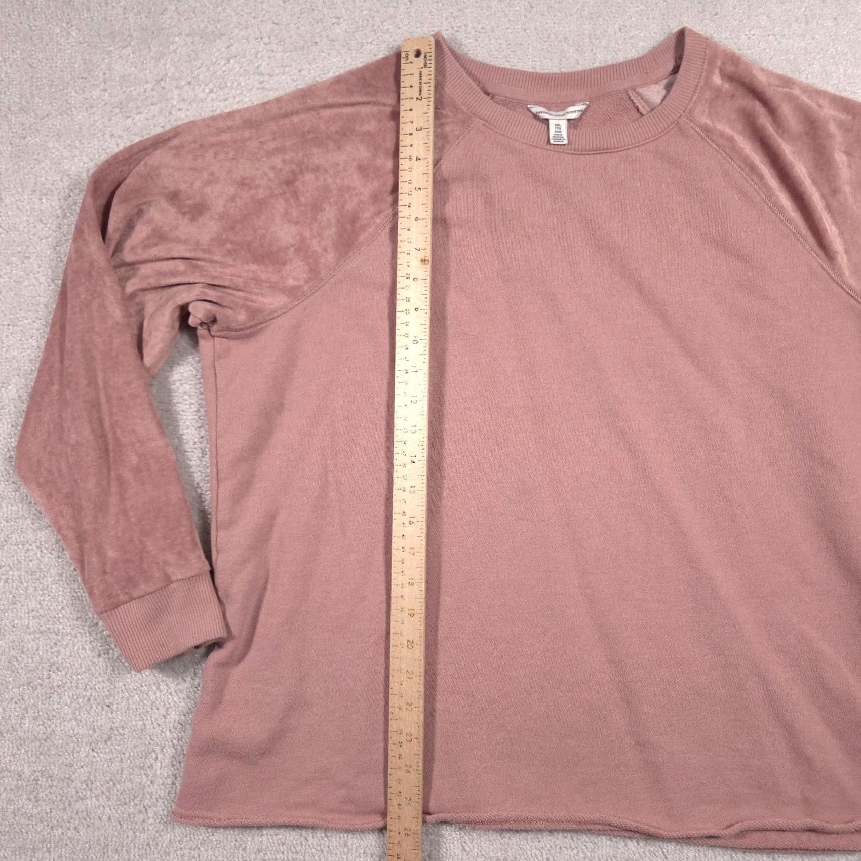 American Eagle Outfitters VINTAGE American Eagle Outfitters Shirt Womens XXL Pink Velour Raglan Sleeve Crewneck Size XXL / US 16-18 / IT 52-54 - 6 Thumbnail