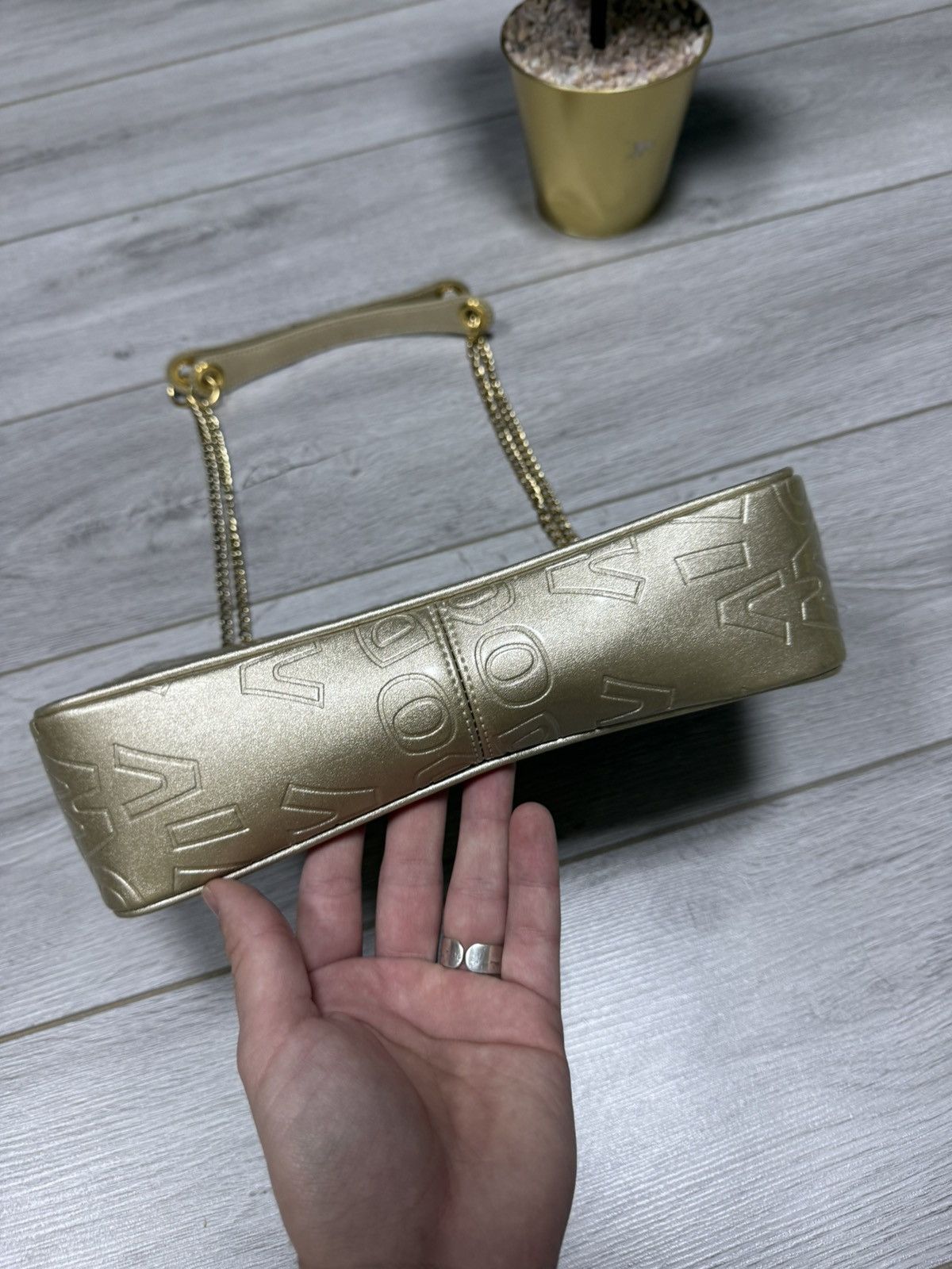 Vivienne Westwood Vivienne Westwood big gild orb monogram chain bag Size ONE SIZE - 6 Thumbnail