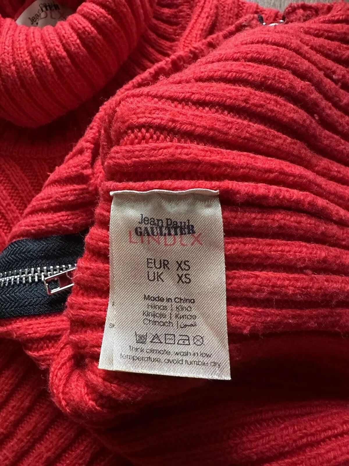 Jean Paul Gaultier Jean Paul Gaultier Lindex Knit Red Sweater Womens Size XS Size XS / US 0-2 / IT 36-38 - 13 Thumbnail
