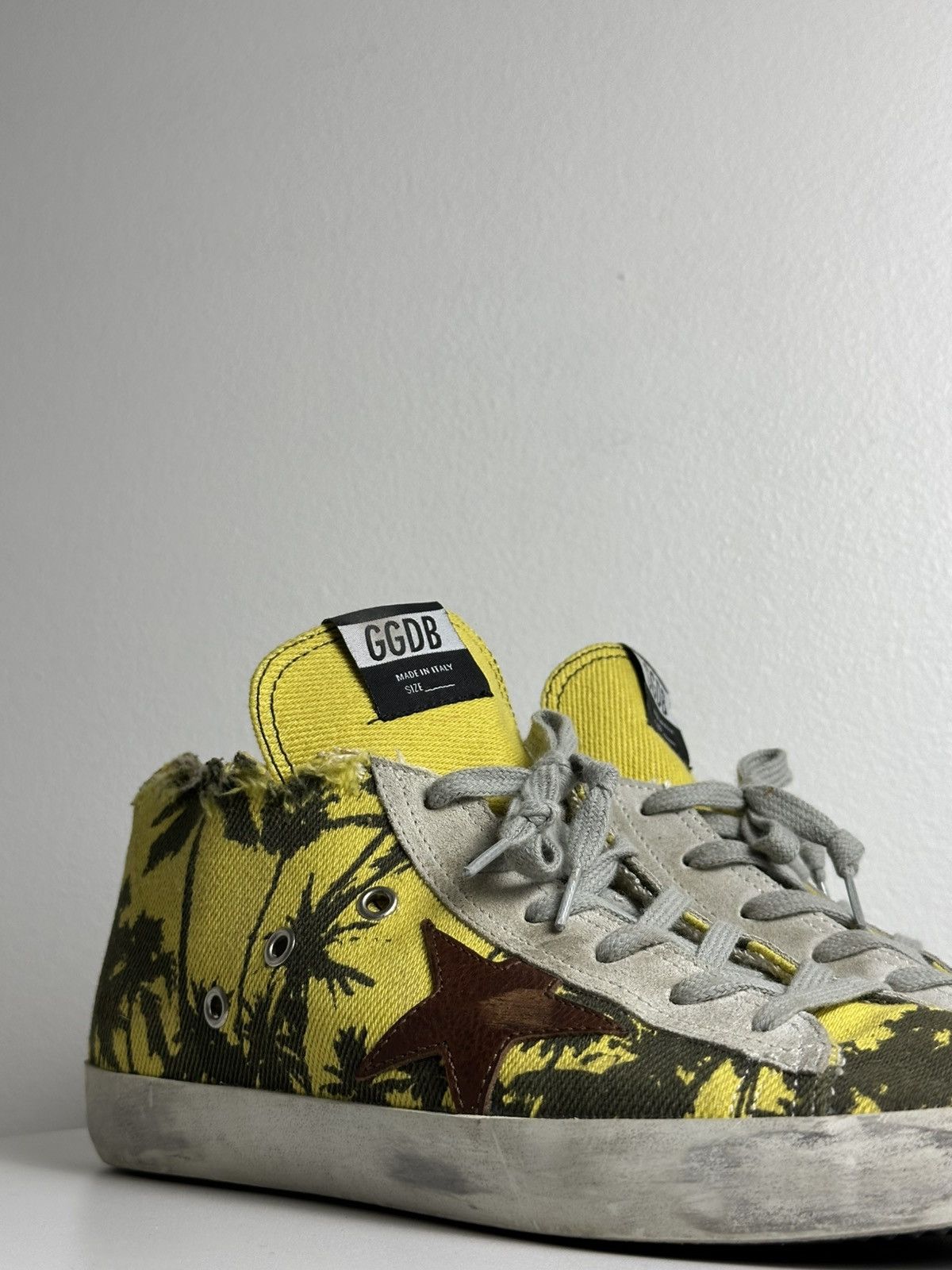 Golden Goose Golden Goose Francy Distressed Palm Tree Sneakers Size US 7 / EU 40 - 3 Thumbnail
