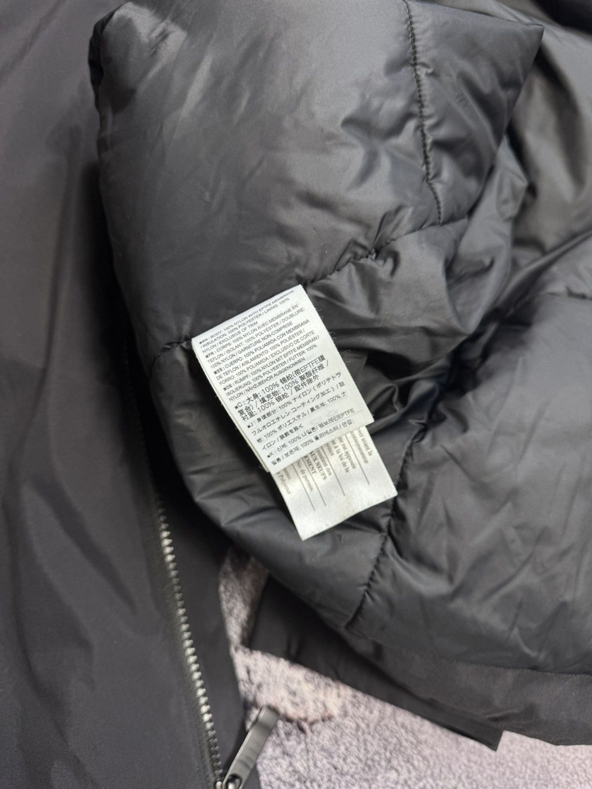 Arc'teryx Arc'teryx Windstopper Insulated Jacket — Black Size US S / EU 44-46 / 1 - 11 Thumbnail
