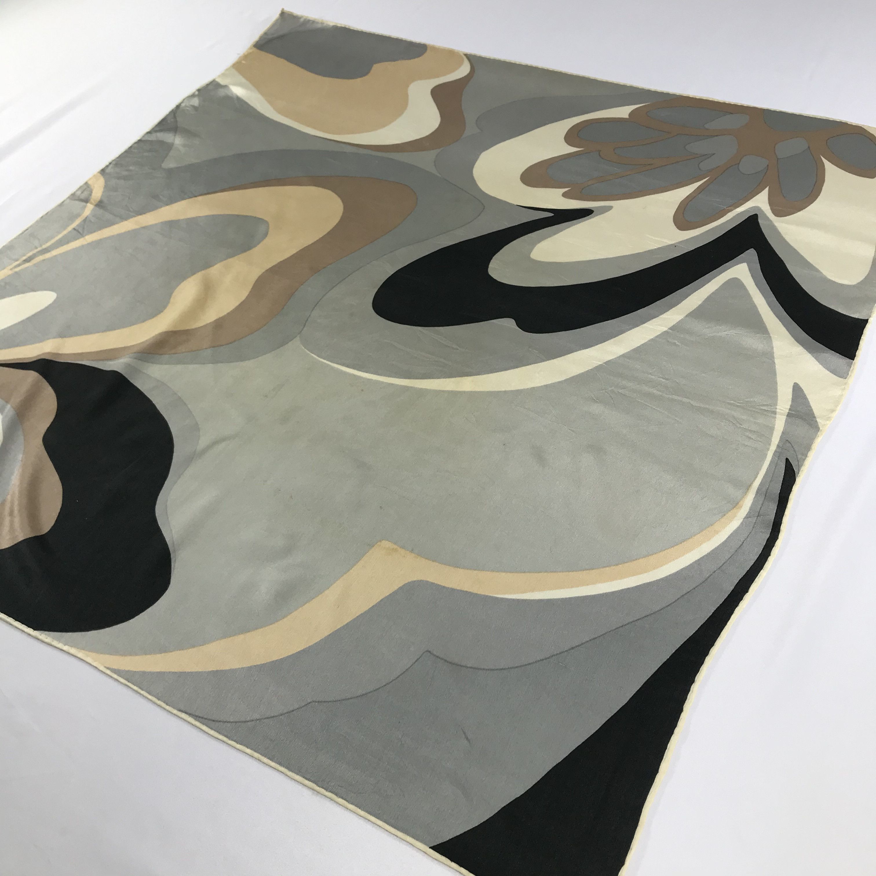 Vintage Abstract Design Silk Scarf M96 Size ONE SIZE - 3 Thumbnail