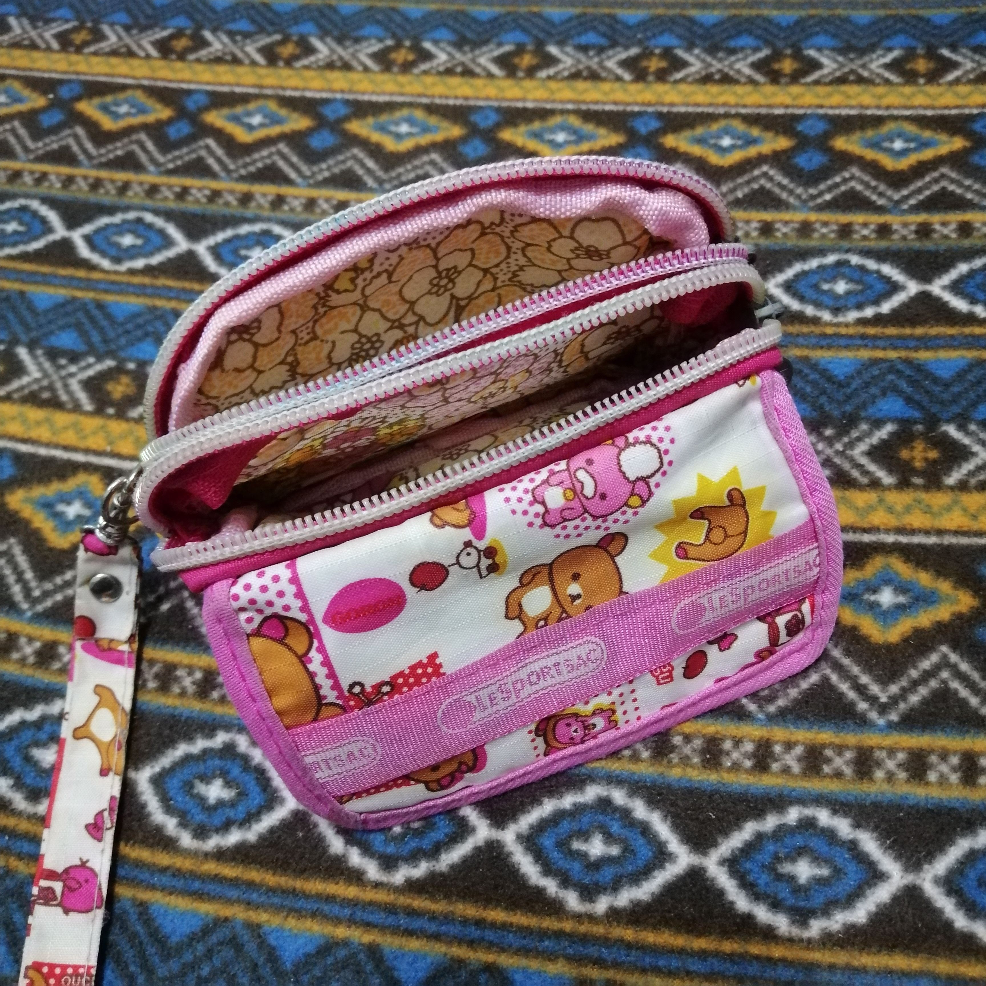 Japanese Brand Lesportsac X Rilakkuma Key Case & Coin Slot Purse Size ONE SIZE - 9 Thumbnail