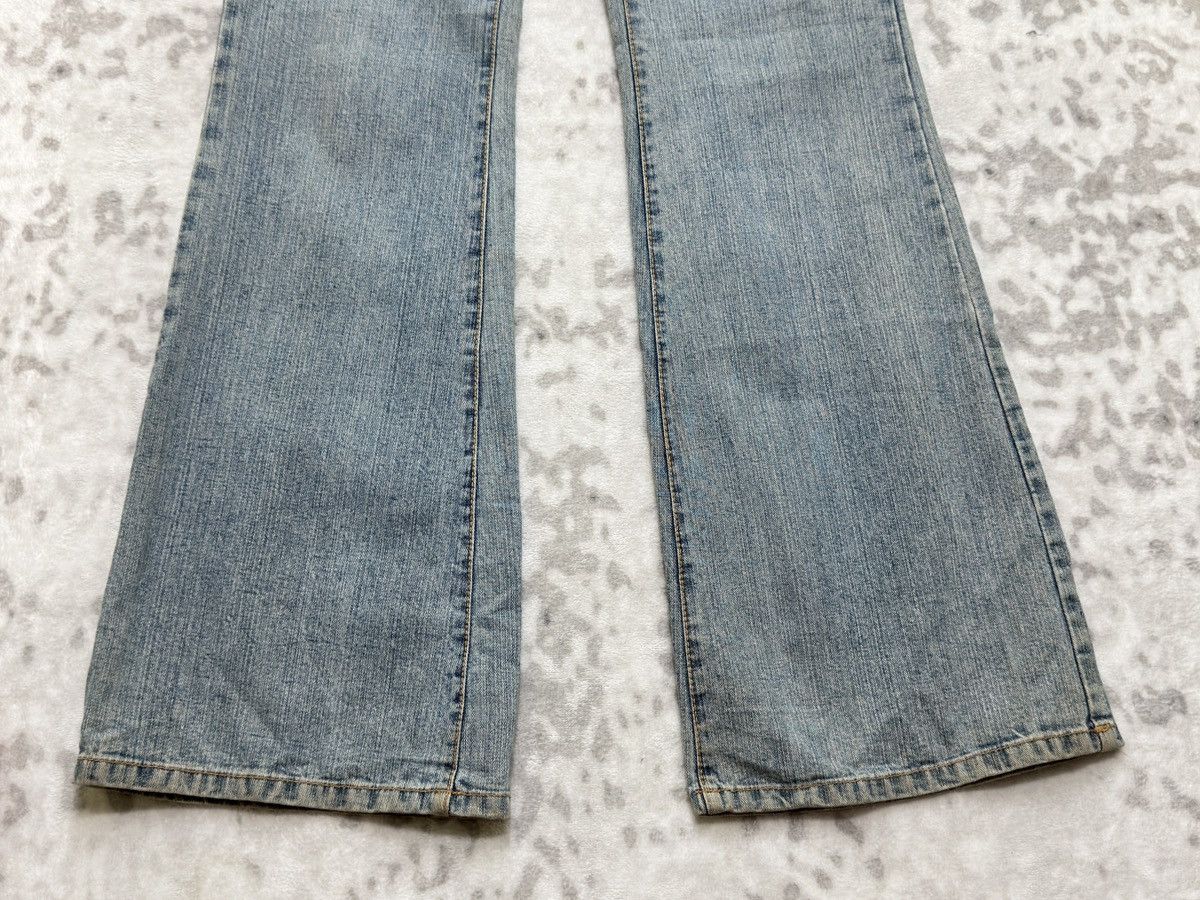 Von Dutch Von Dutch Flared Jeans Low Rise Bell Bottom Archive Denim Size US 30 / EU 46 - 7 Thumbnail
