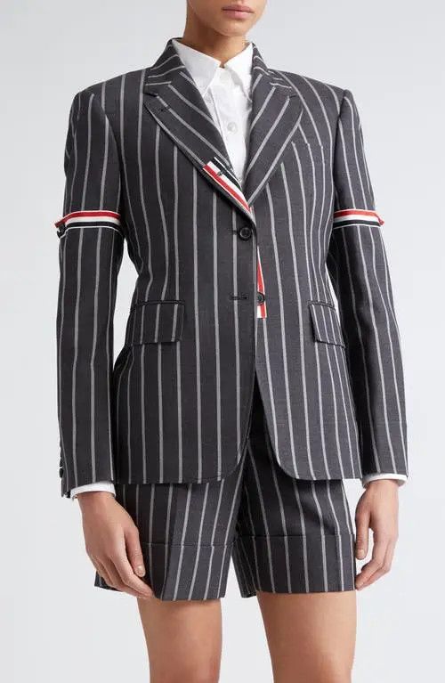 Thom Browne o1s22i1n0924 Striped Single-Breasted Jacket in Dark Grey Size M / US 6-8 / IT 42-44 - 1 Thumbnail