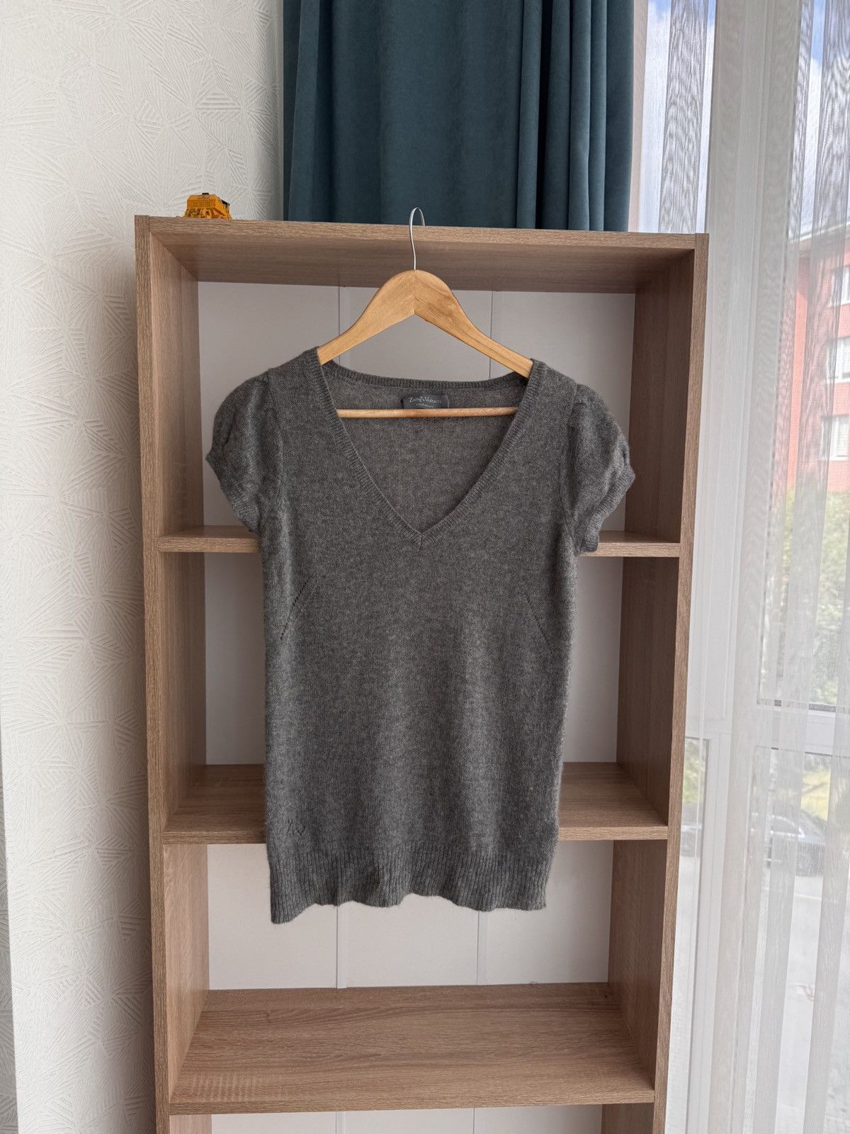 Vintage × Zadig & Voltaire Vintage Zadig & Voltaire Cashmere W’ Luxury Grey Vest Size S / US 4 / IT 40 - 1 Thumbnail