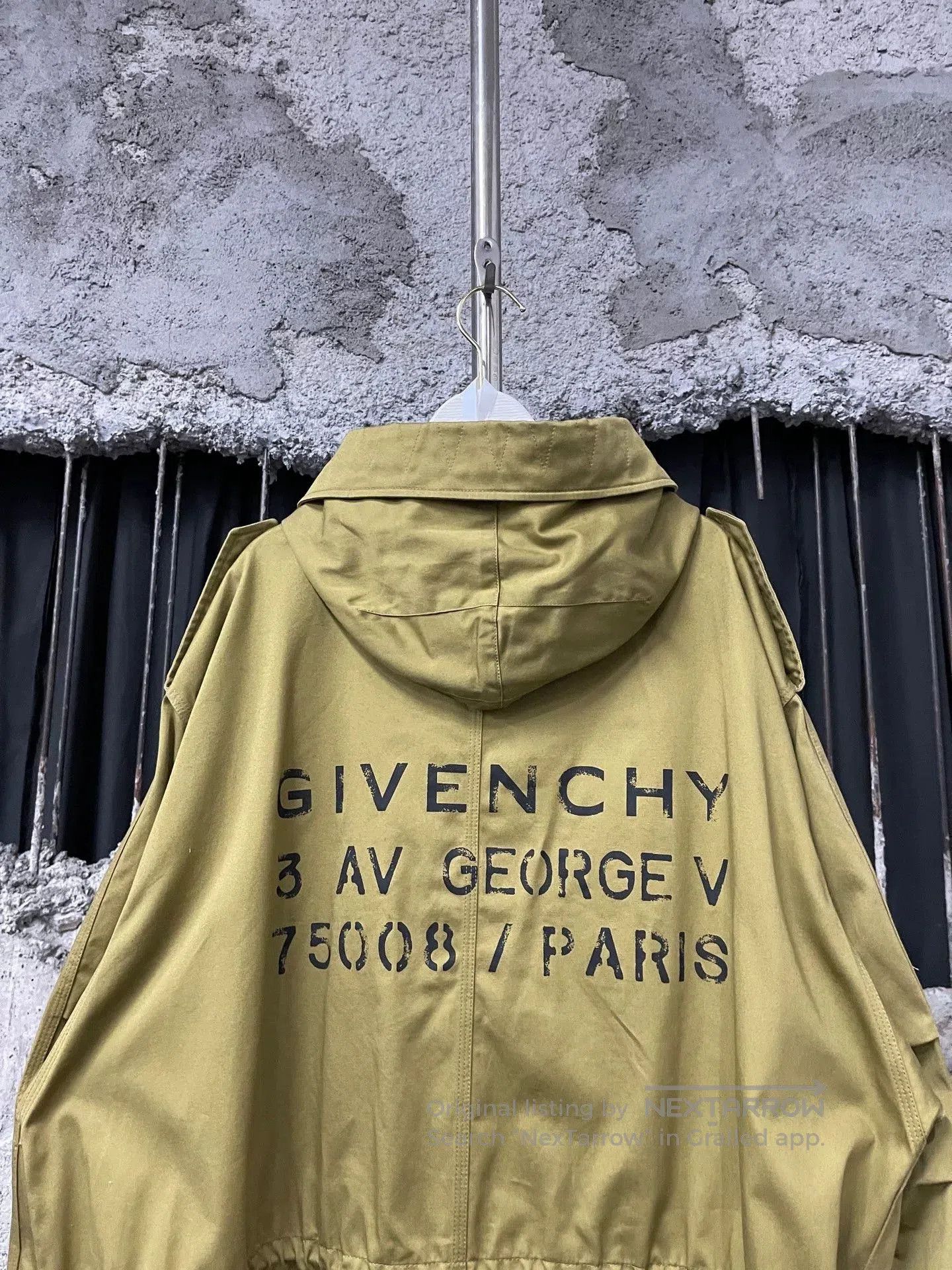 Givenchy Givenchy Trench Coat. Size US S / EU 44-46 / 1 - 3 Thumbnail