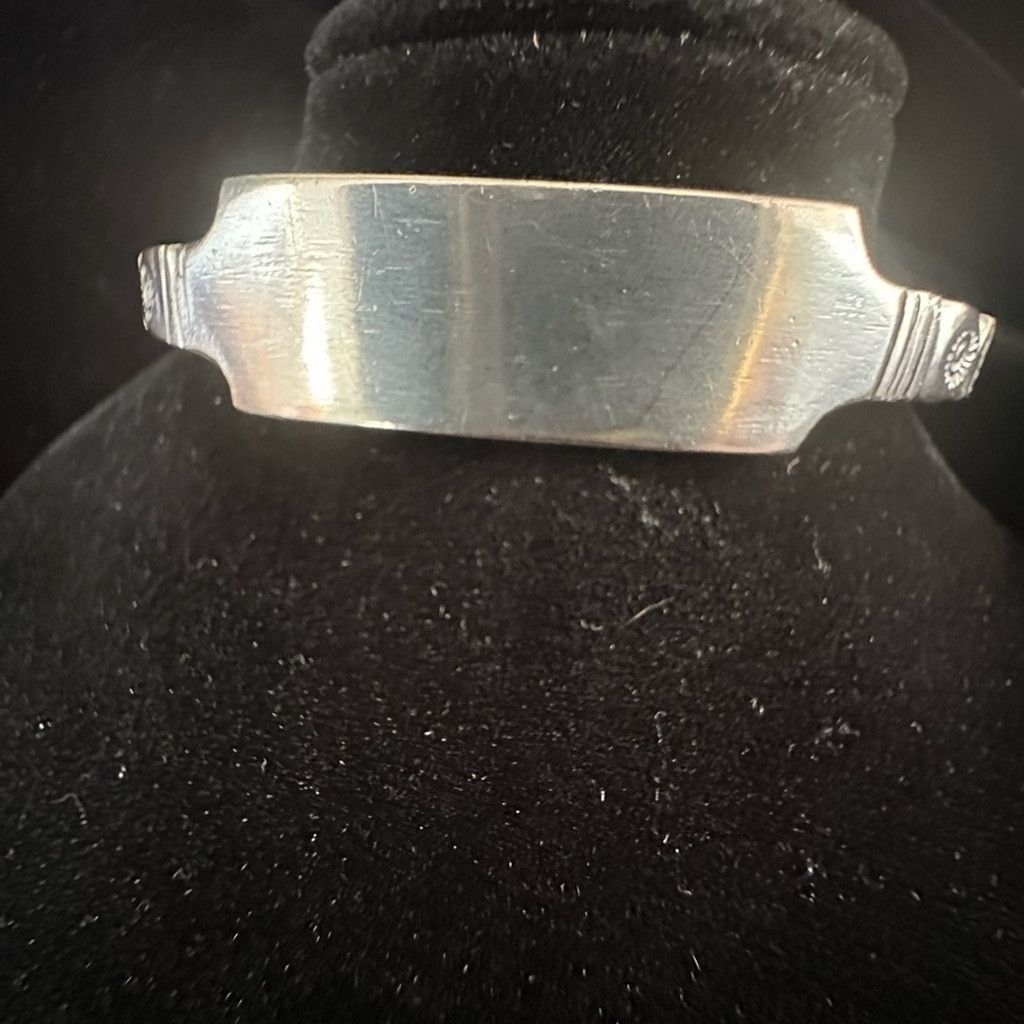 Manebi Vintage mande’ Women's Silver Cuff Bracelet 6.25 Inches Size ONE SIZE - 10 Thumbnail