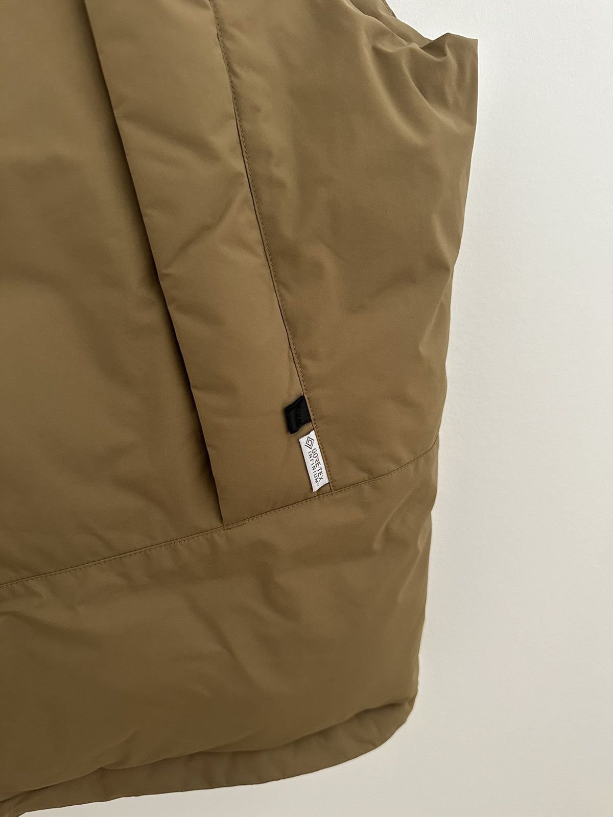 DAIWA PIER39 Vest gortex Size US XL / EU 56 / 4 - 2 Thumbnail