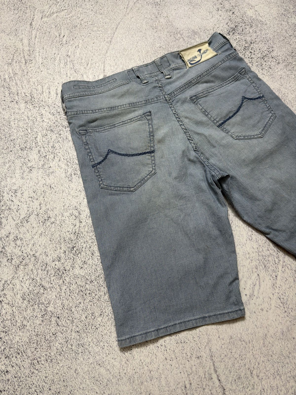 Jacob Cohen Jacob Cohën PW633 Pinstripe Shorts Handmade Premium Denim Size US 33 - 2 Thumbnail